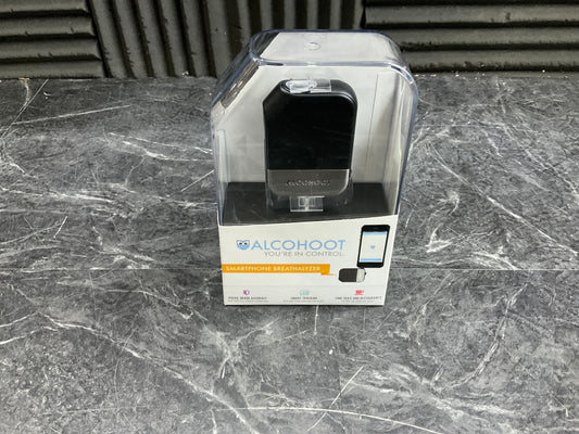 Alcohoot-Smartphone-Breathalyzer