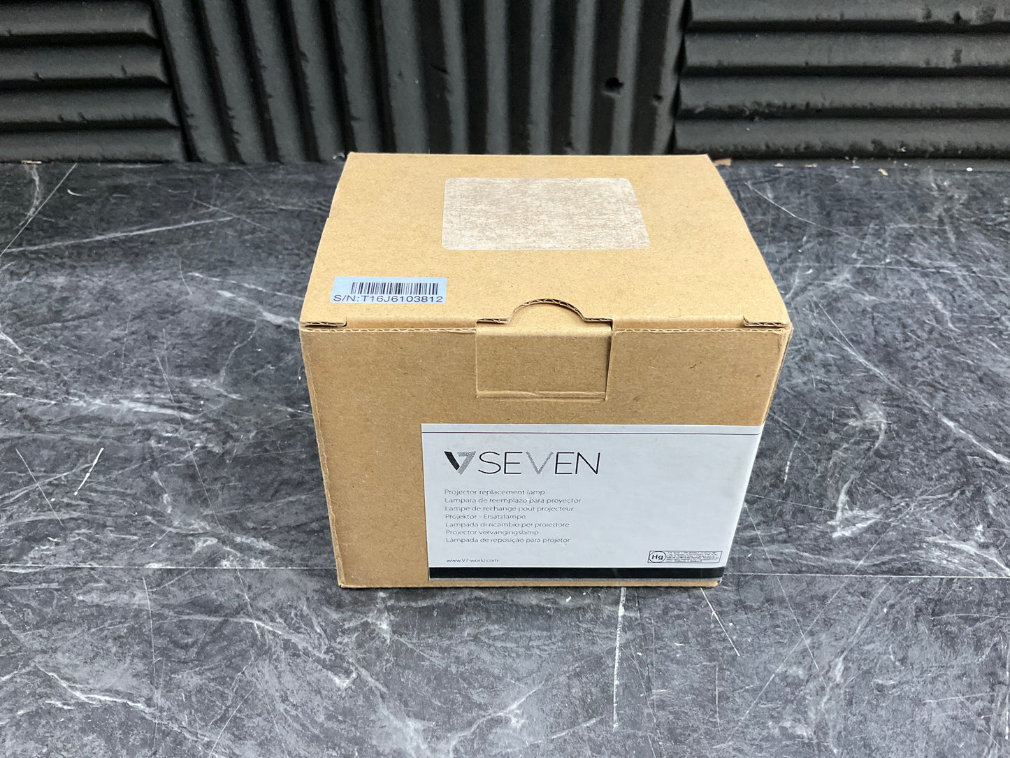 V7-Replacement-Projector-Lamp--Infocus-SP-LAMP-043-