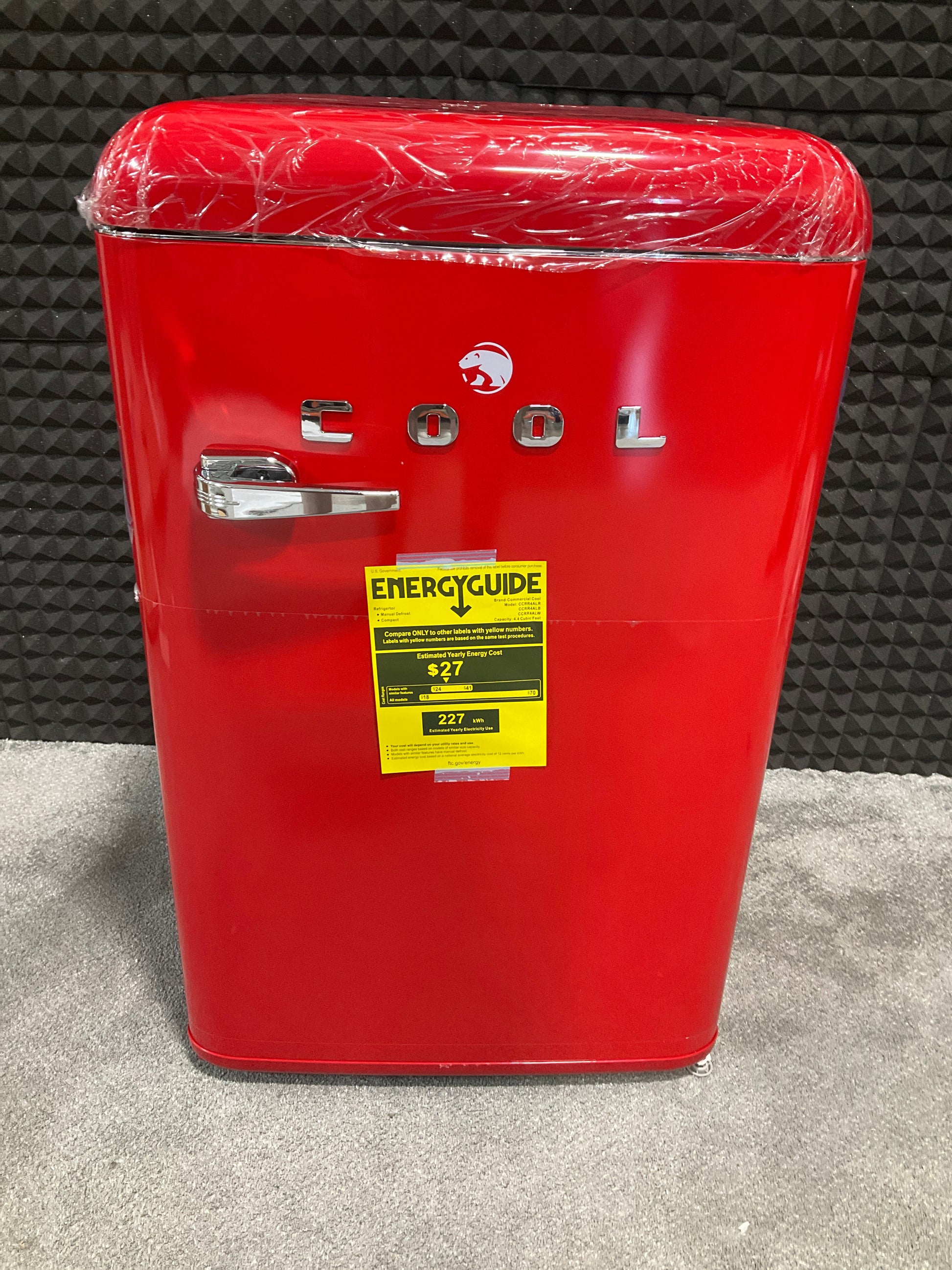 Commercial-Cool-Retro-Mini-Refrigerator-without-Freezer--red---4-4-cubic-feet-
