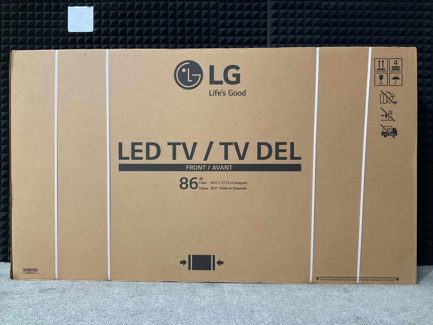 LG-86--Commercial-Signage-Display--4K-