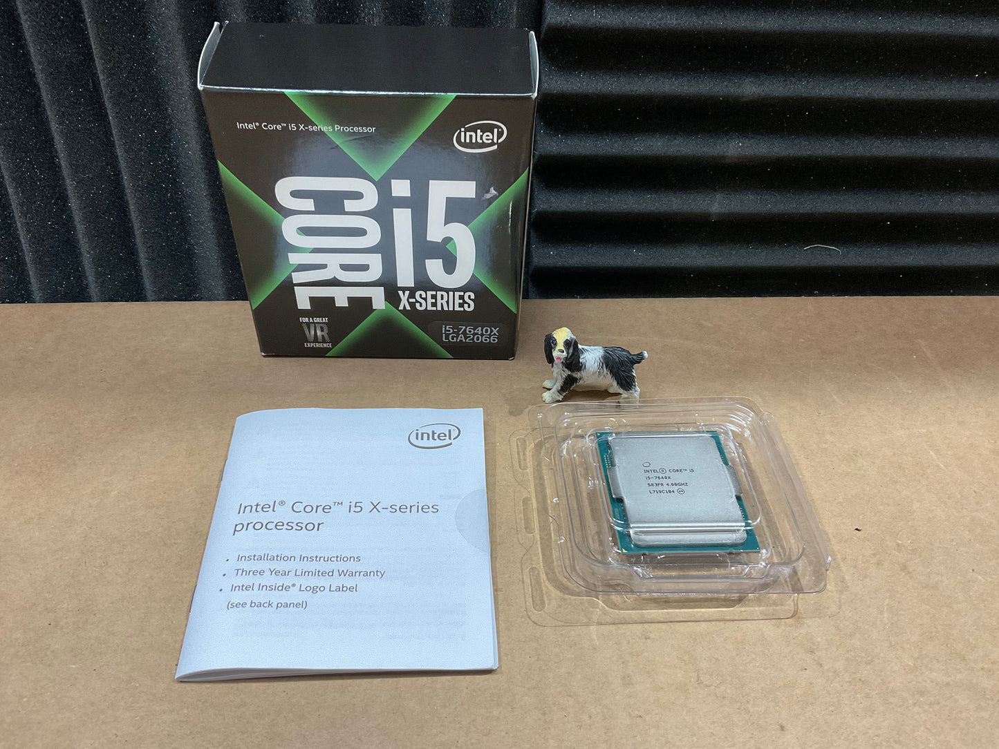 Intel-Core-i5-7460X-4Ghz--6MB-Cache--Quad-Core-Processor