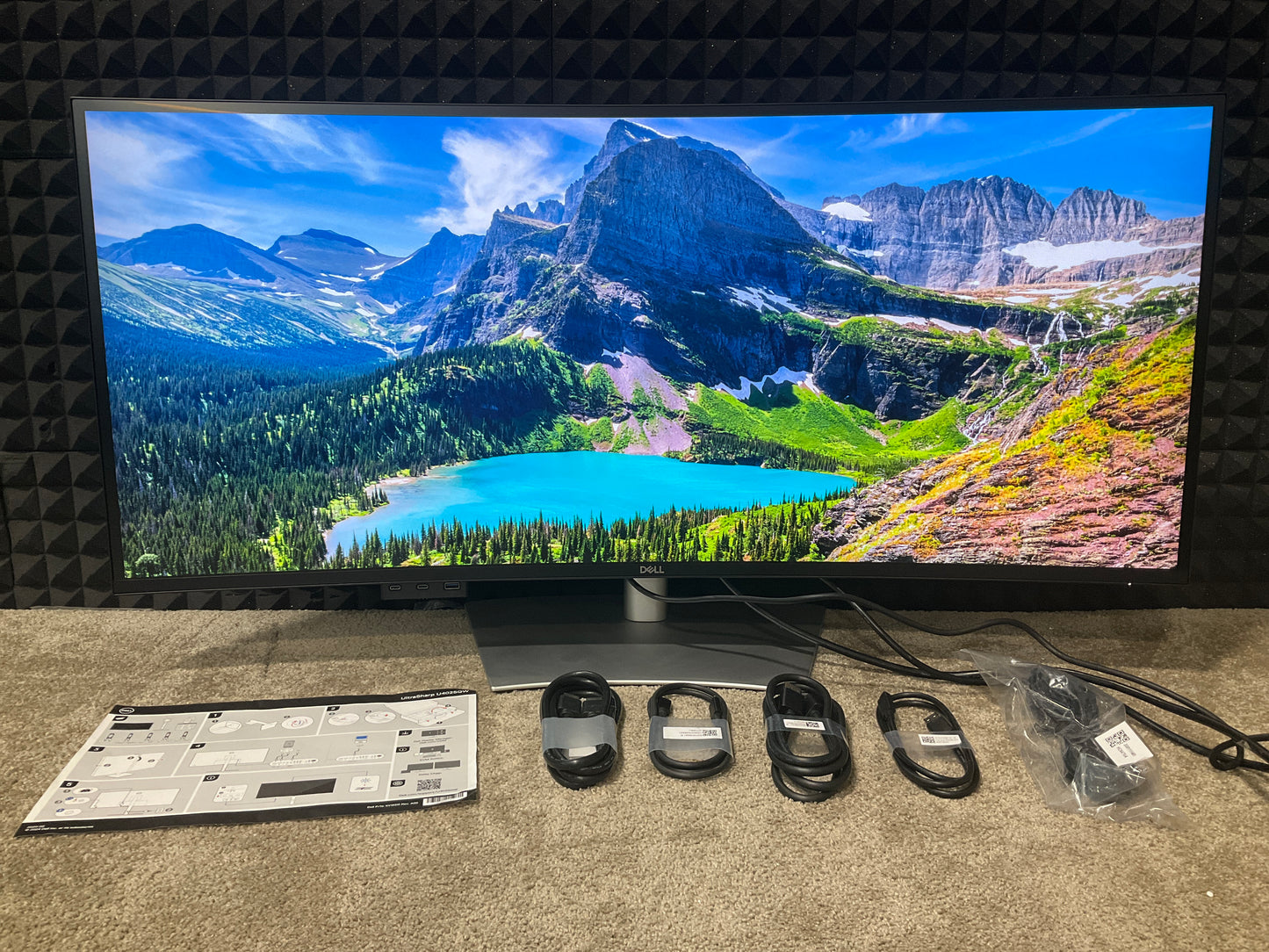 Dell-UltraSharp-U4025QW-40--Thunderbolt3-Curved-LED-LCD-Display--WUHD-