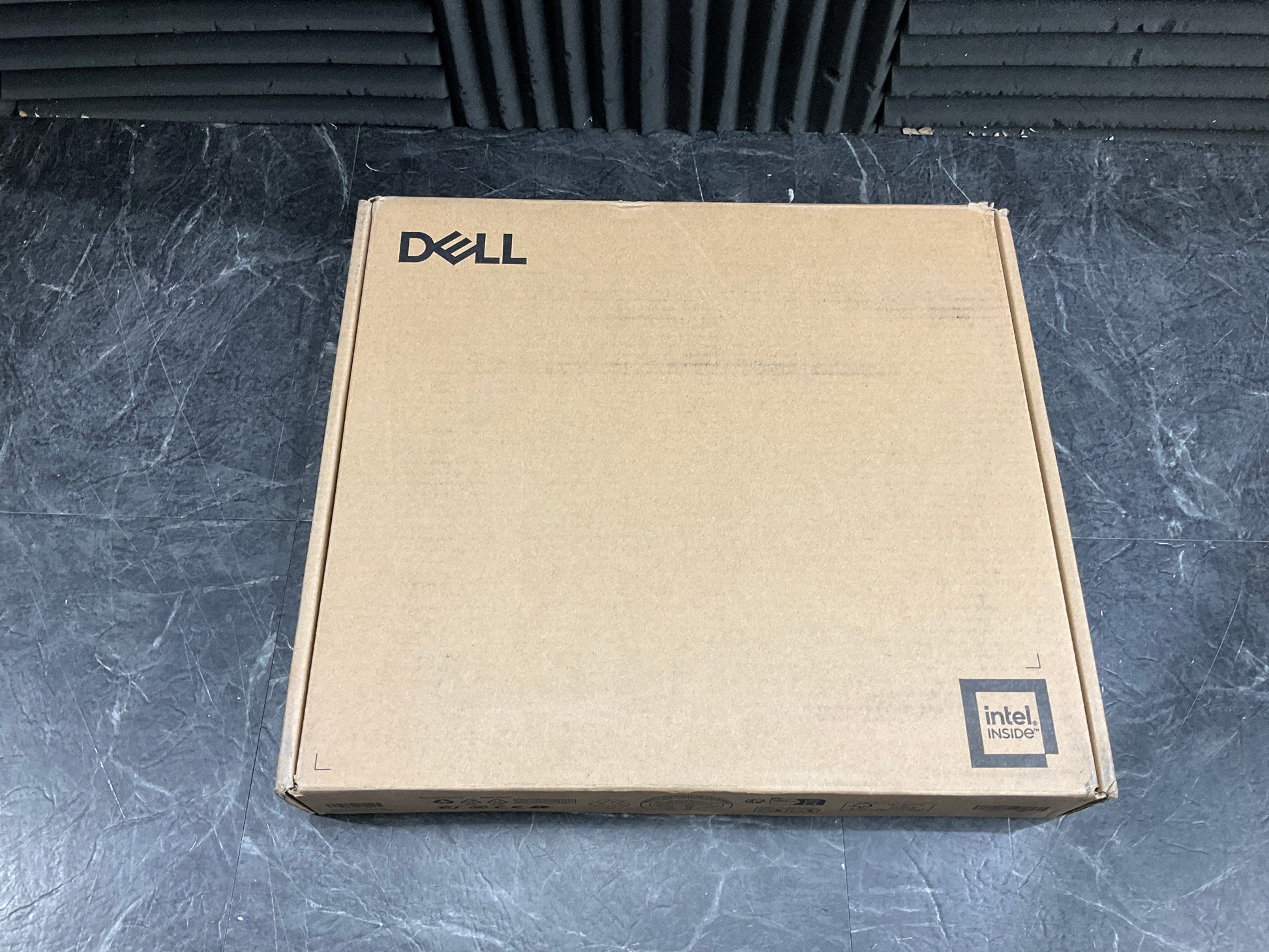 Dell-Pro-Max-14-Premium-Laptop-U9-285H-32GB-1TB-BT5-4-WiFi7-RTXPRO2000-14WU-W11P