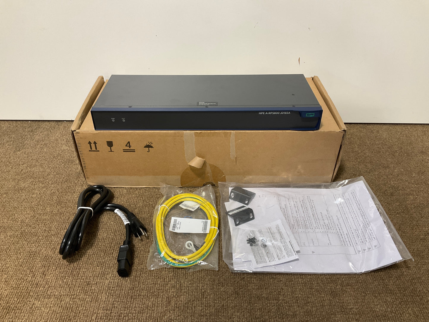 HPE-Aruba-650-watt-Redundant-Power-Supply--3600-5100-5800-