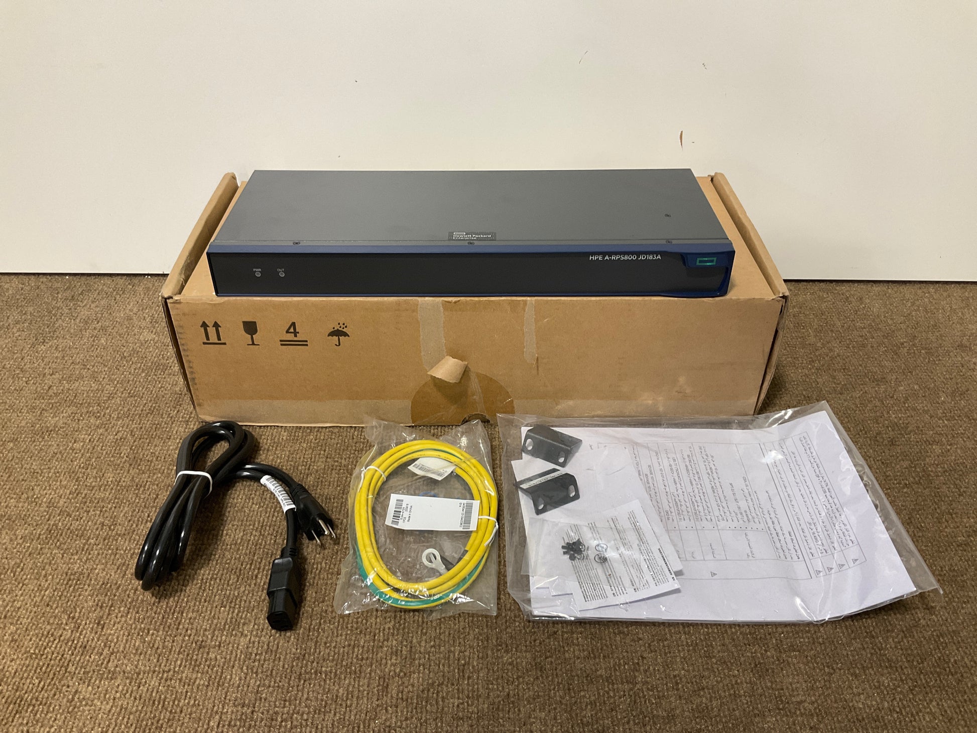 HPE-Aruba-650-watt-Redundant-Power-Supply--3600-5100-5800-