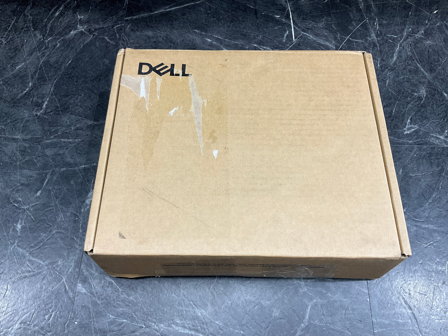 Dell-WD25-Pro-Thunderbolt5-Dock--300-watt-