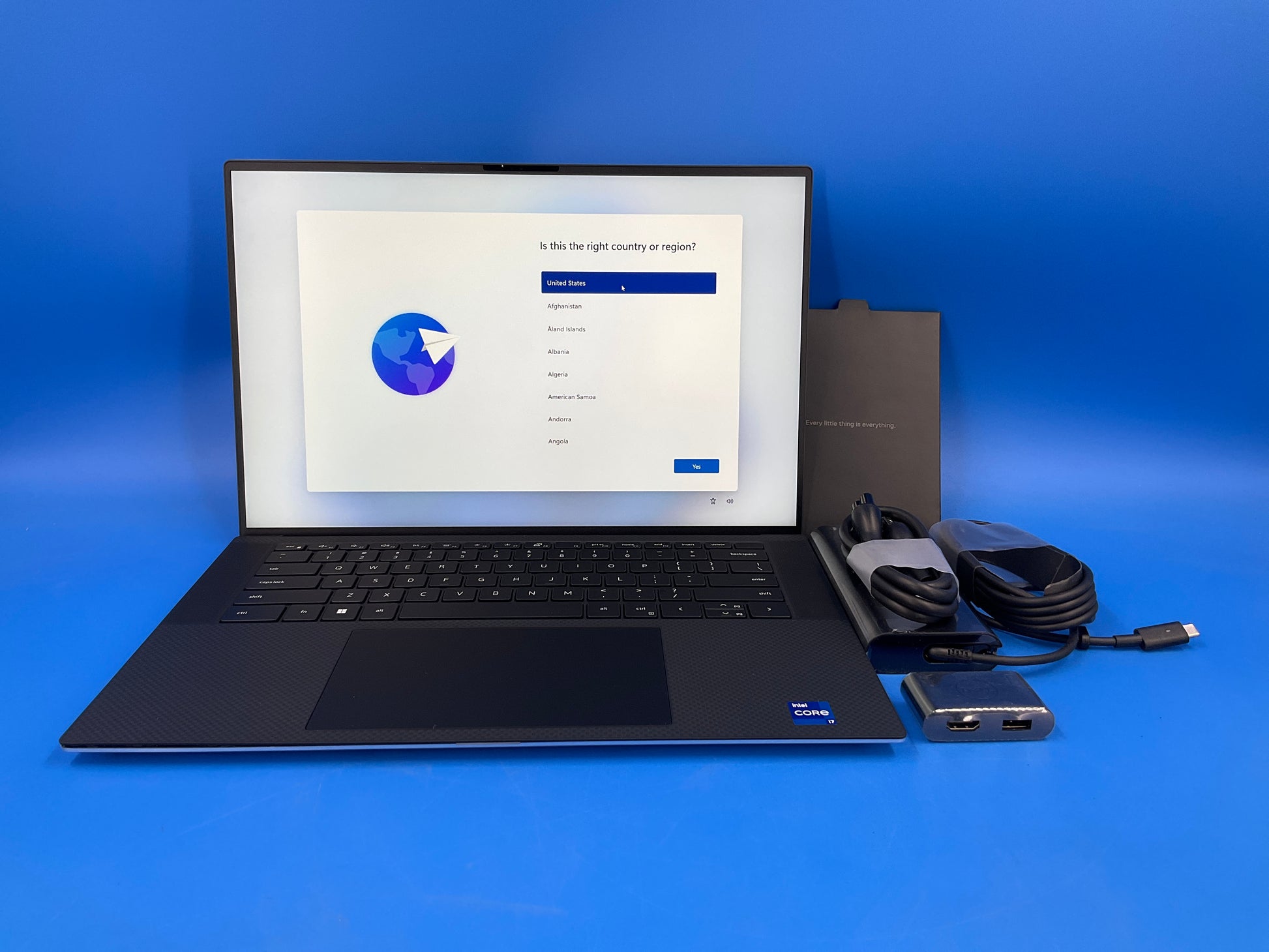 Dell-XPS-15-9520-i7-12700H-16GB-512GB-BT5-WiFi6E-RTX3050-15-6WU-W11P