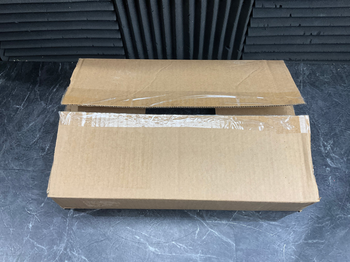 Lenovo-Essential-Wireless-Keyboard-and-Mouse-Gen2