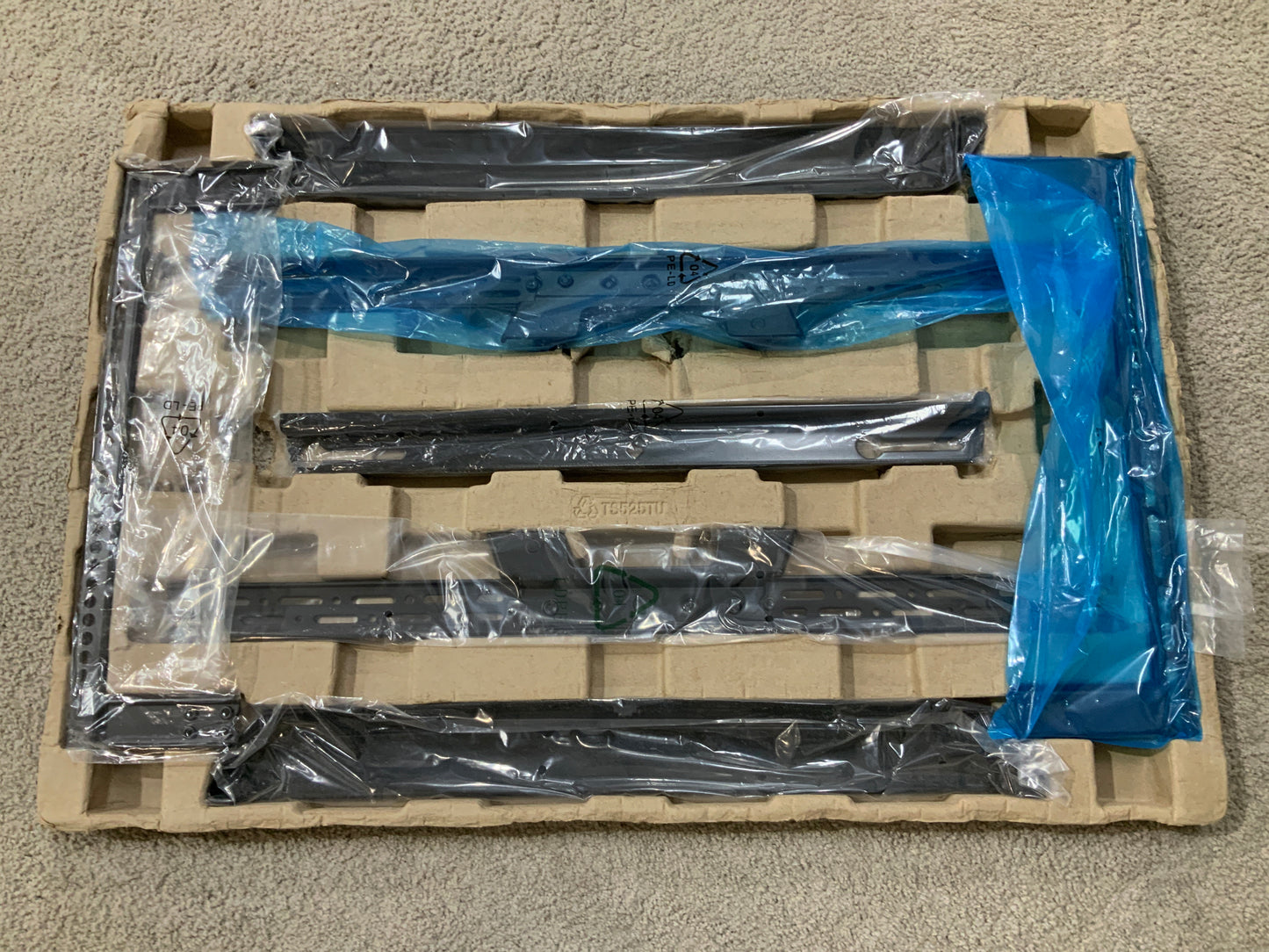 Chief-THINSTALL-Flat-Panel-Wall-Mount--37--58--