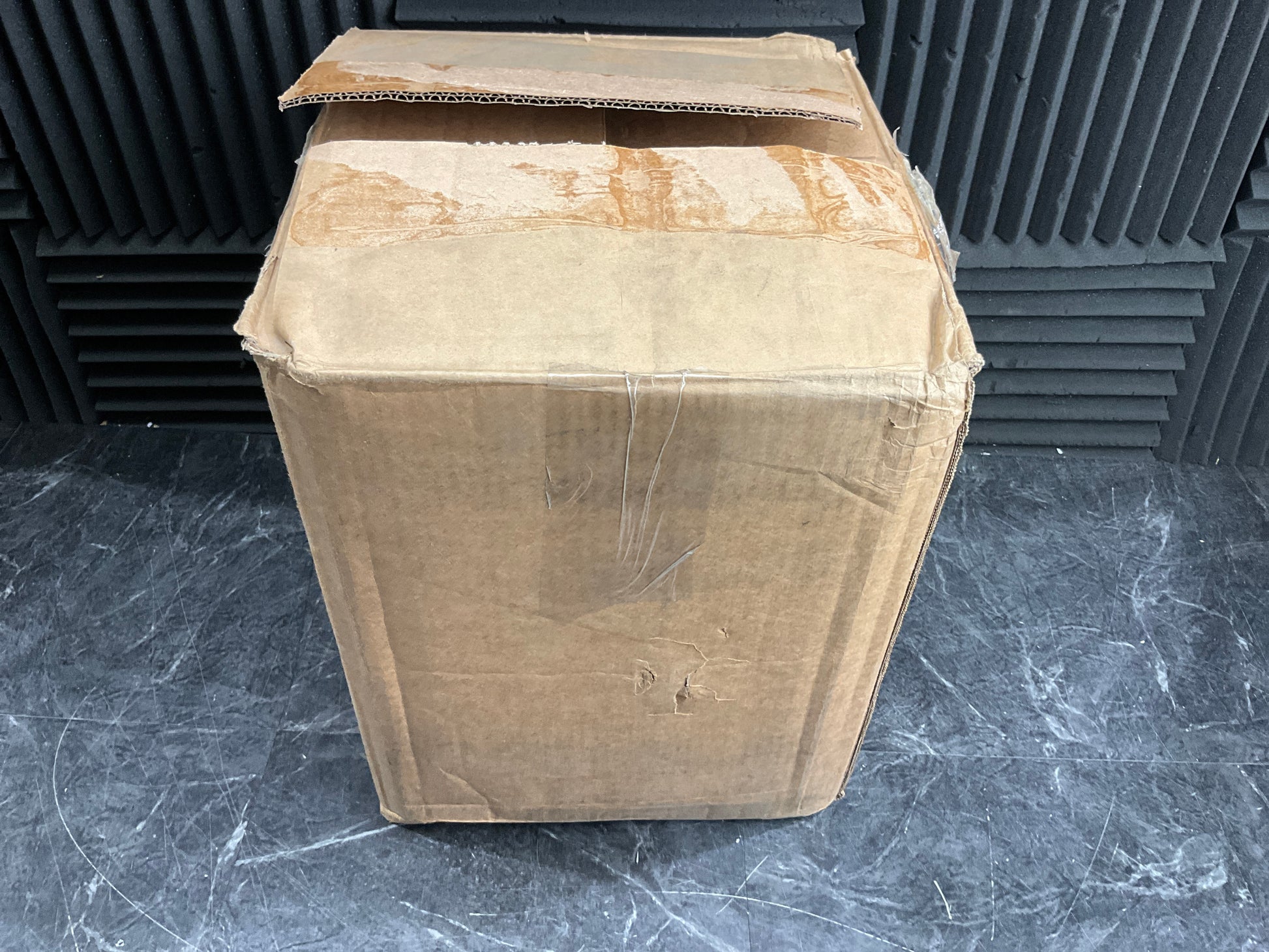 Hanwha-Explosion-Proof-PoE-Camera--1080p-