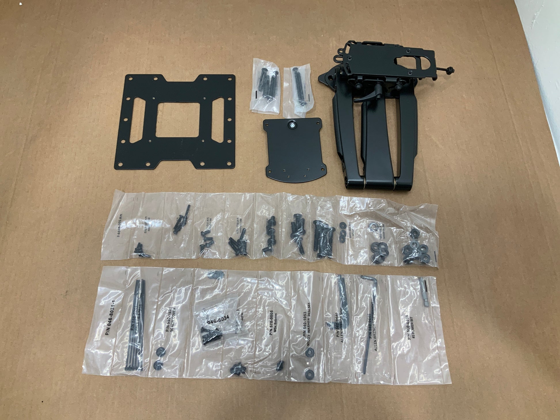 Peerless-SmartMount-Articulating-LCD-Wall-Arm-Mount--22--40--