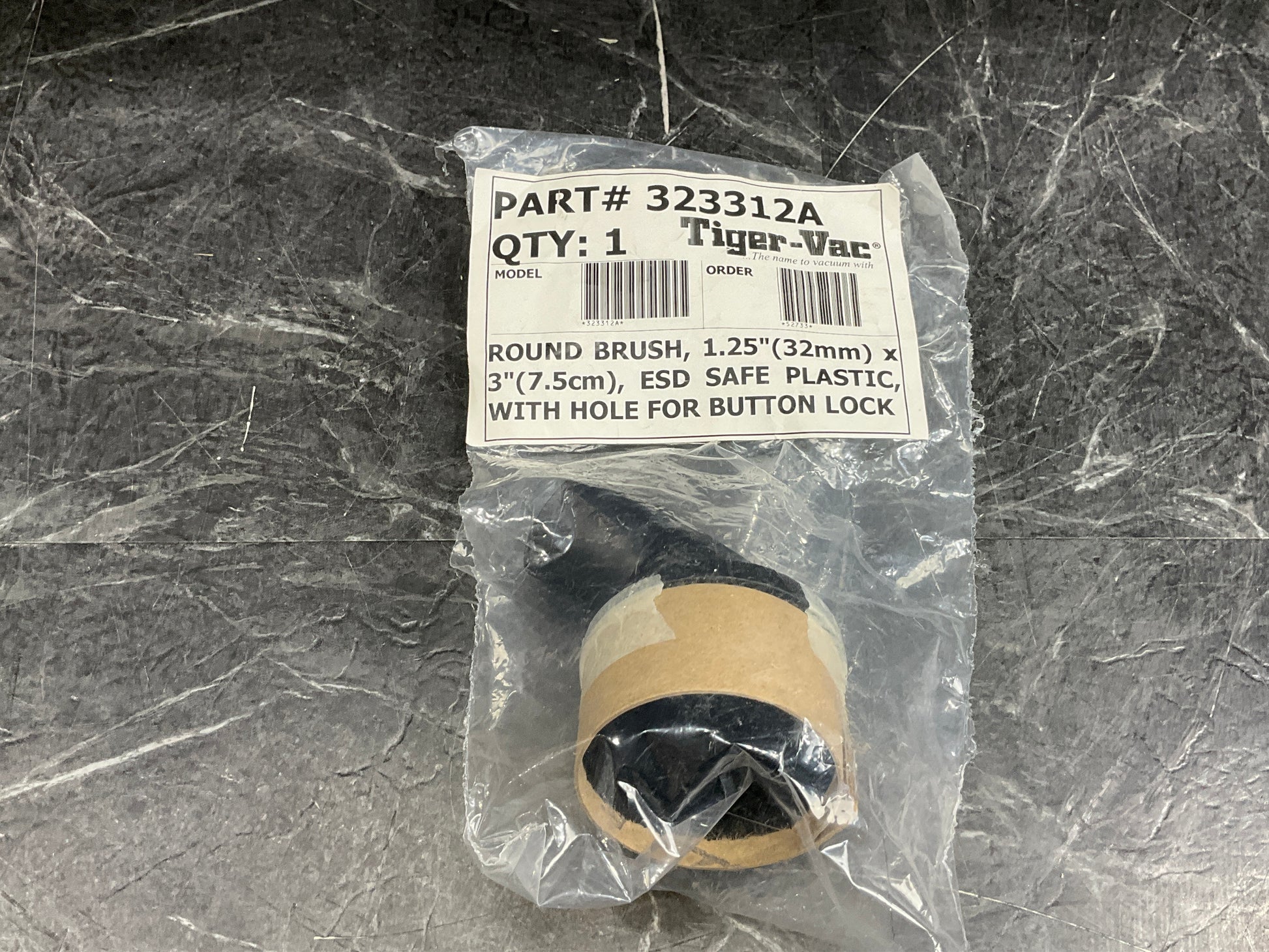 Tiger-Vac-Round-Brush--1-25--x-3---