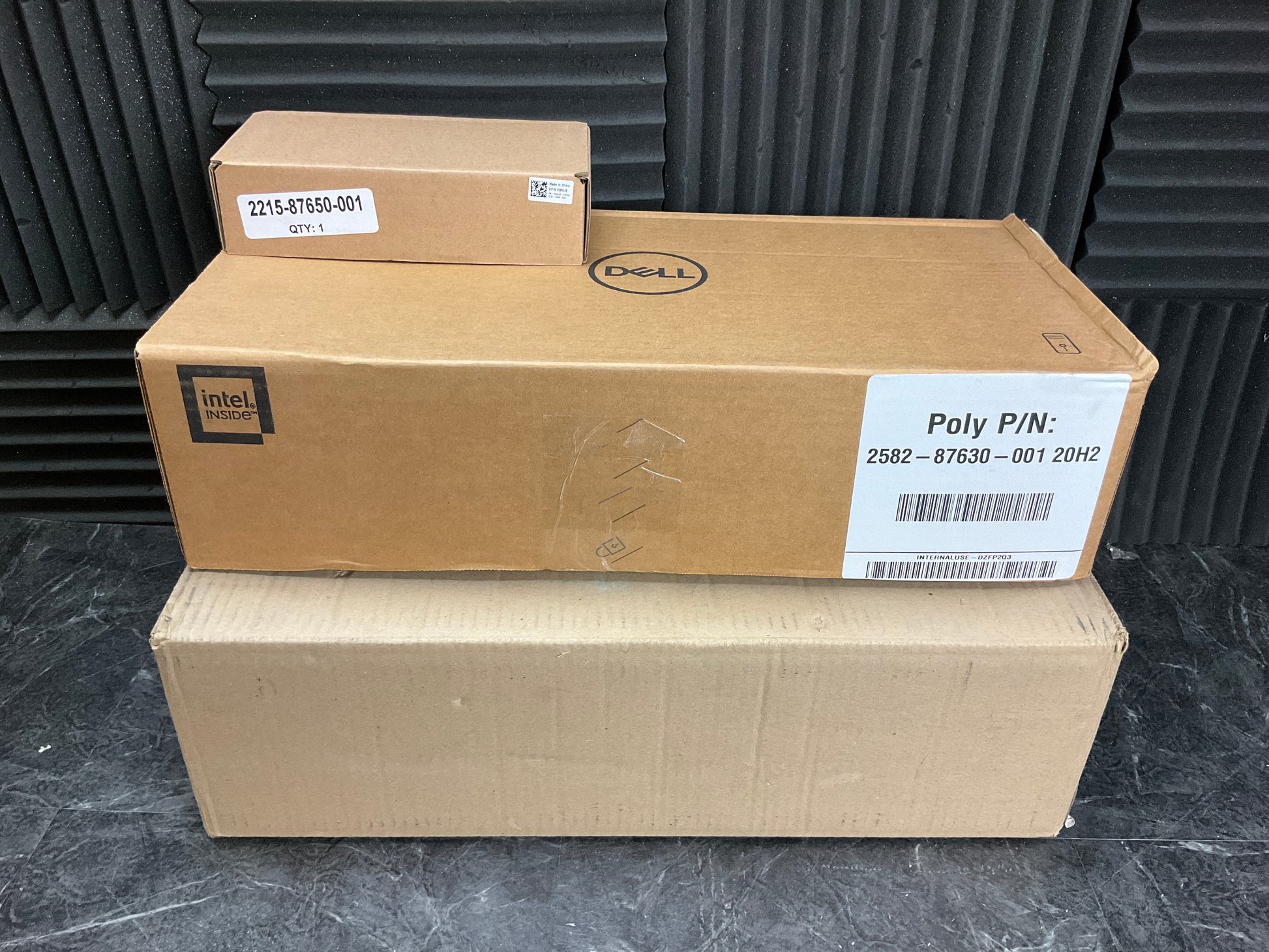Poly-Studio-Room-Kit-for-Microsoft-Teams--Dell-OptiPlex-7080-XE-