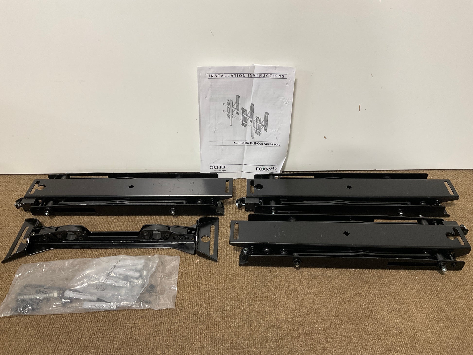 Chief-Fusion-Extra-Large-Pull-Out-Mounting-Component--55--100--