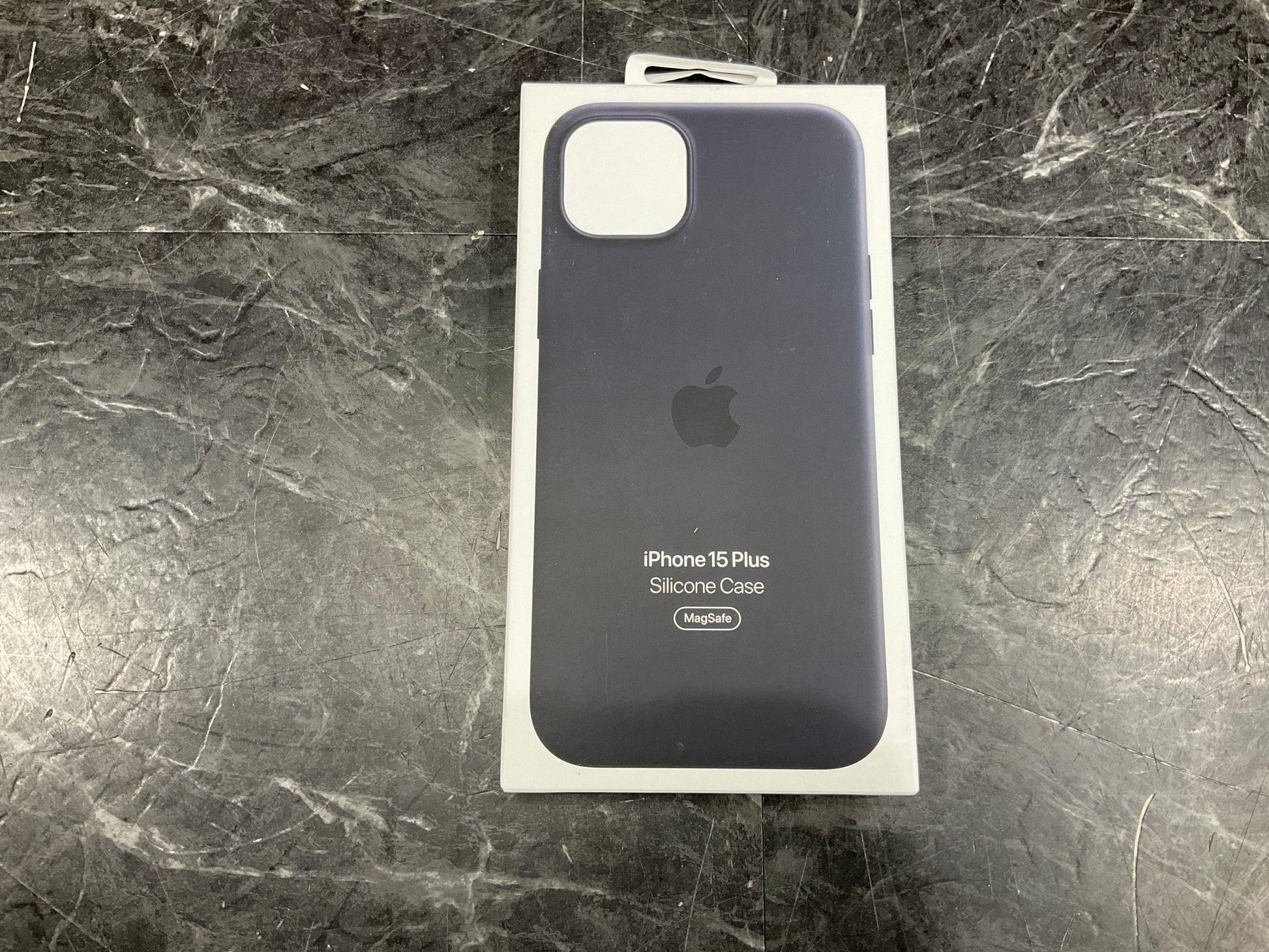 Apple-iPhone-Silicone-Case--15-Plus---black-