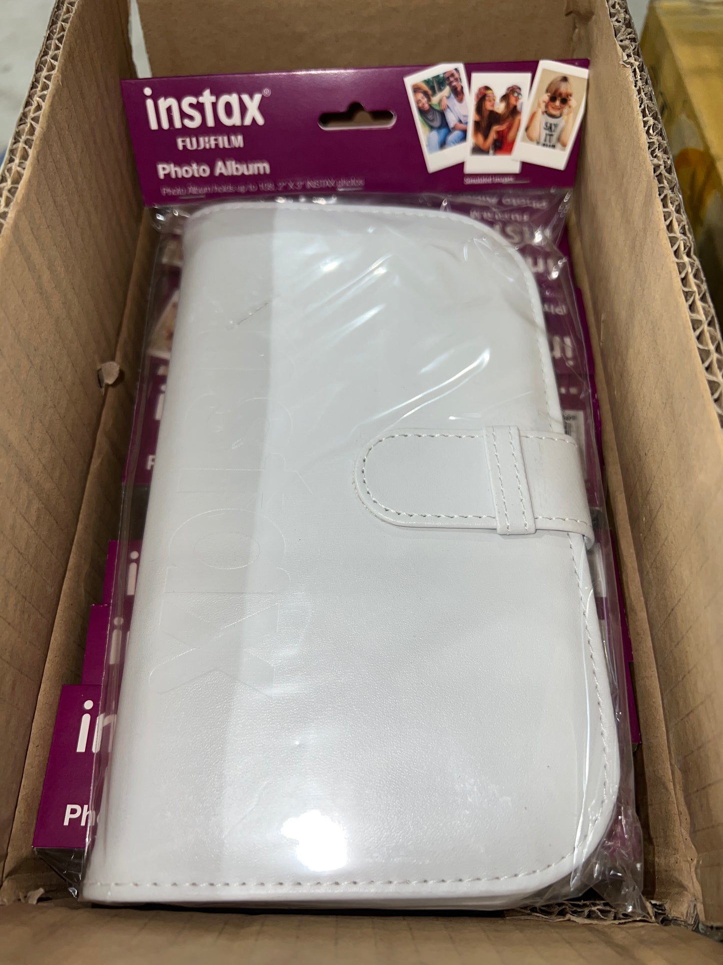 Fuji-Instax-Photo-Album--ice-white-