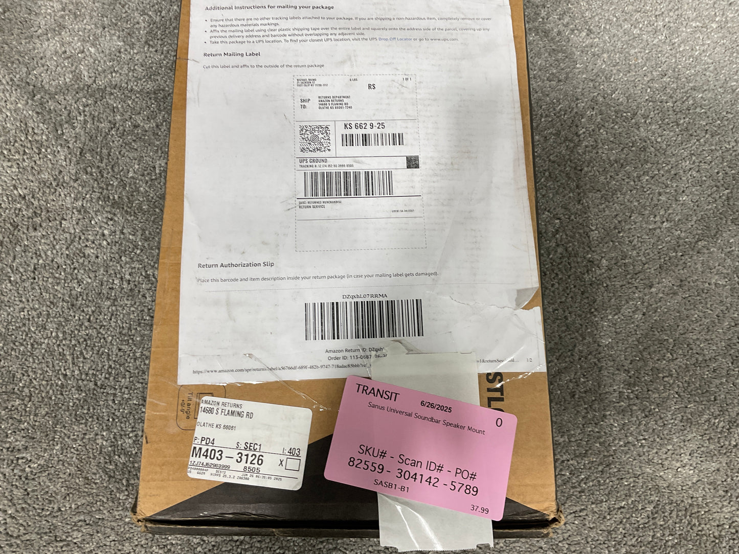 Sanus-Universal-Soundbar-Speaker-Mount