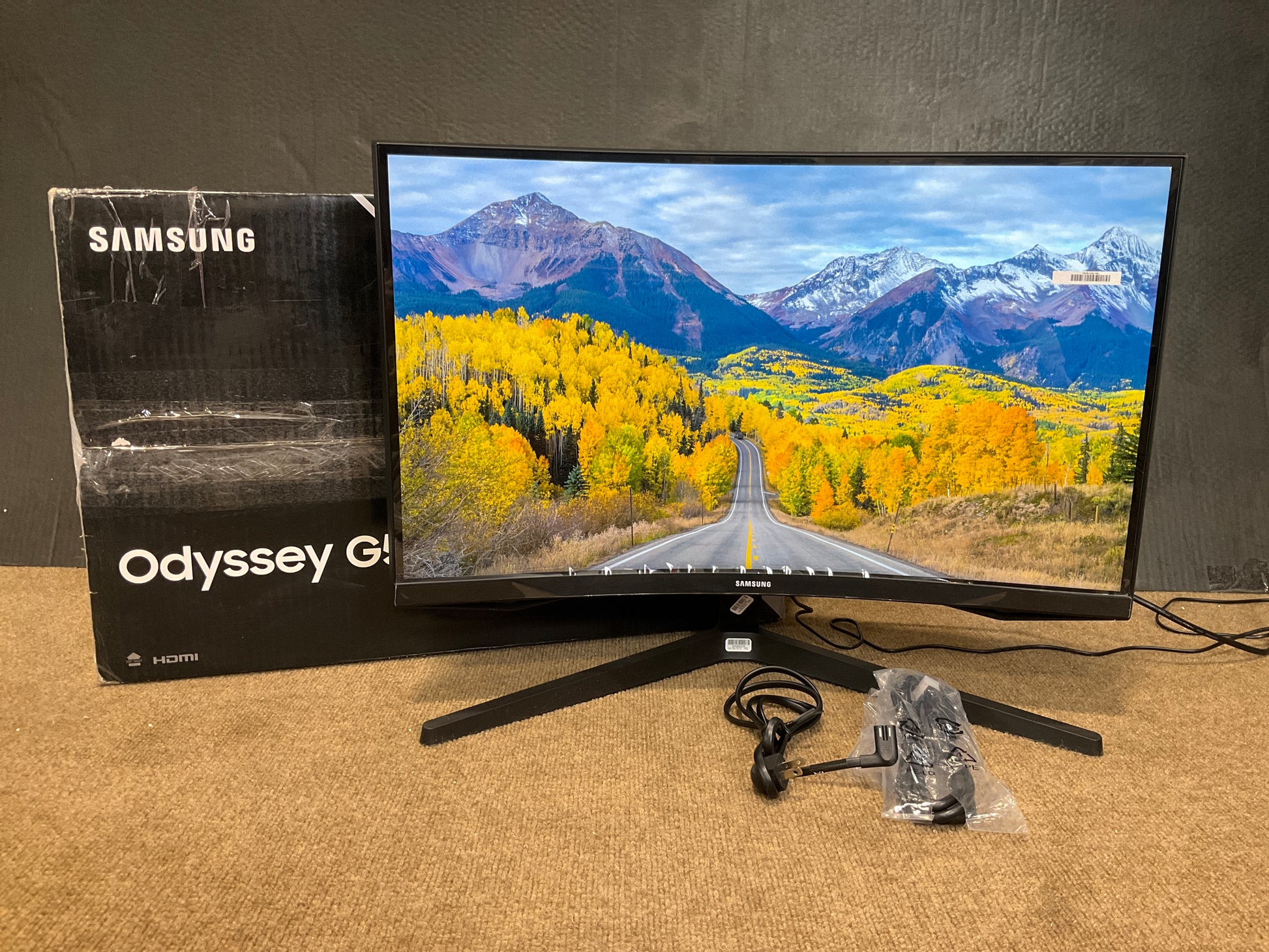 Samsung-Odyssey-G5-27--Curved-LED-LCD-Monitor