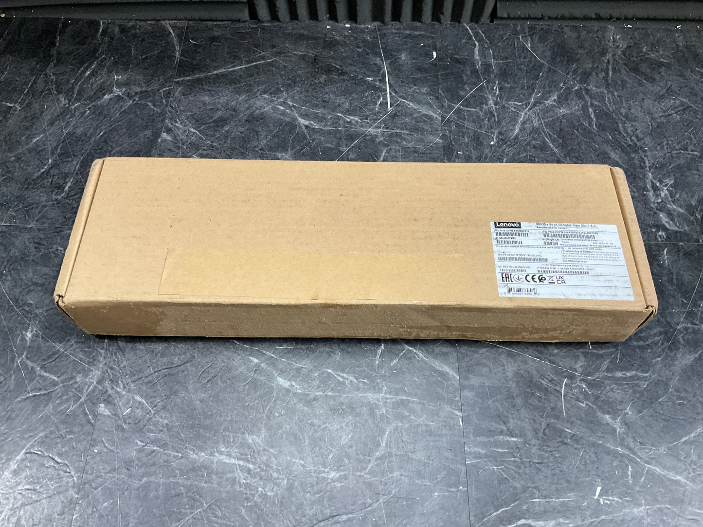 Lenovo-PCI-Ex8-Riser-Kit--ThinkSystem-SR650-v4-