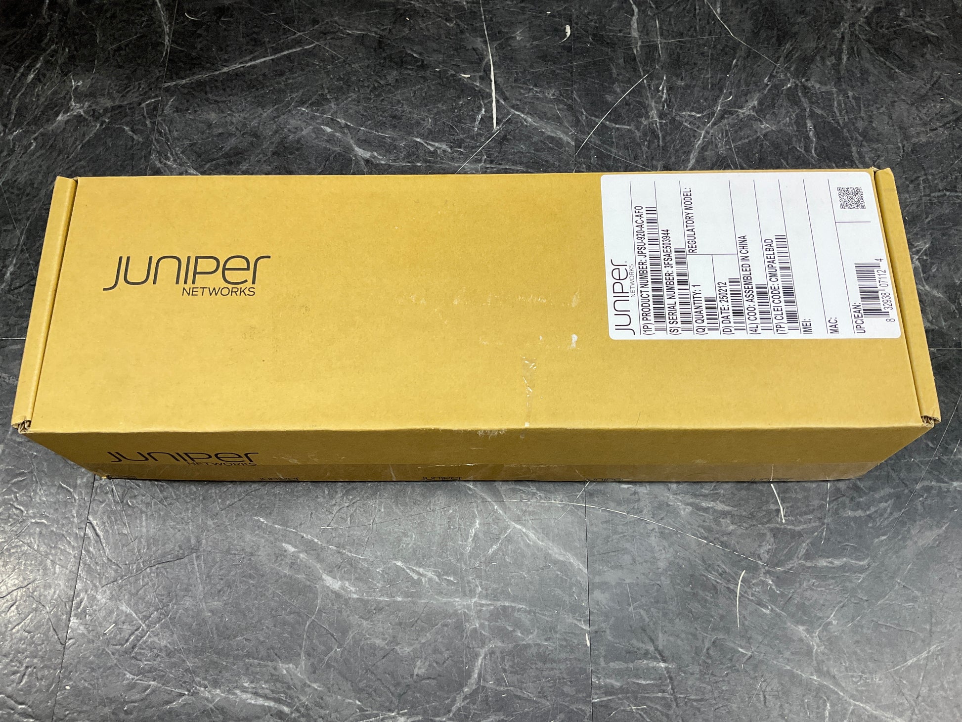 Juniper-Networks-920-watt-Power-Supply--EX34000-