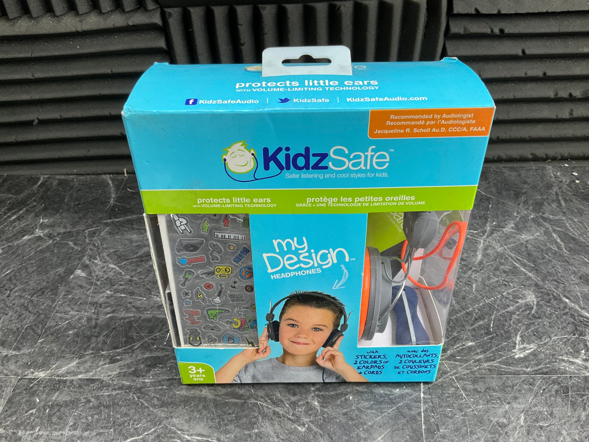 SMS-Audio-KidzSafe-Boys-DIY-Headphones--blue-