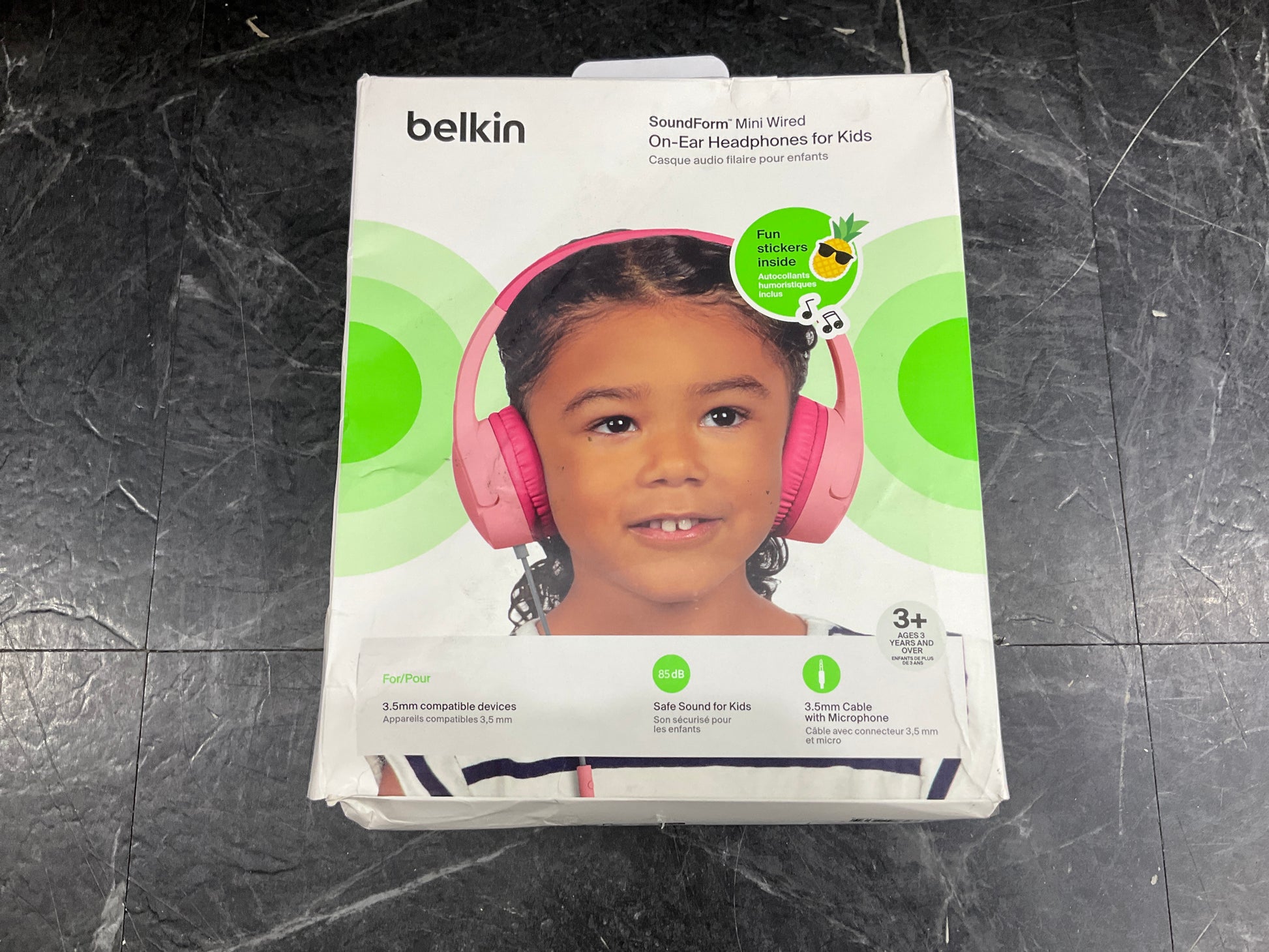 Belkin-SoundForm-Mini-On-Hear-Headphones--pink-