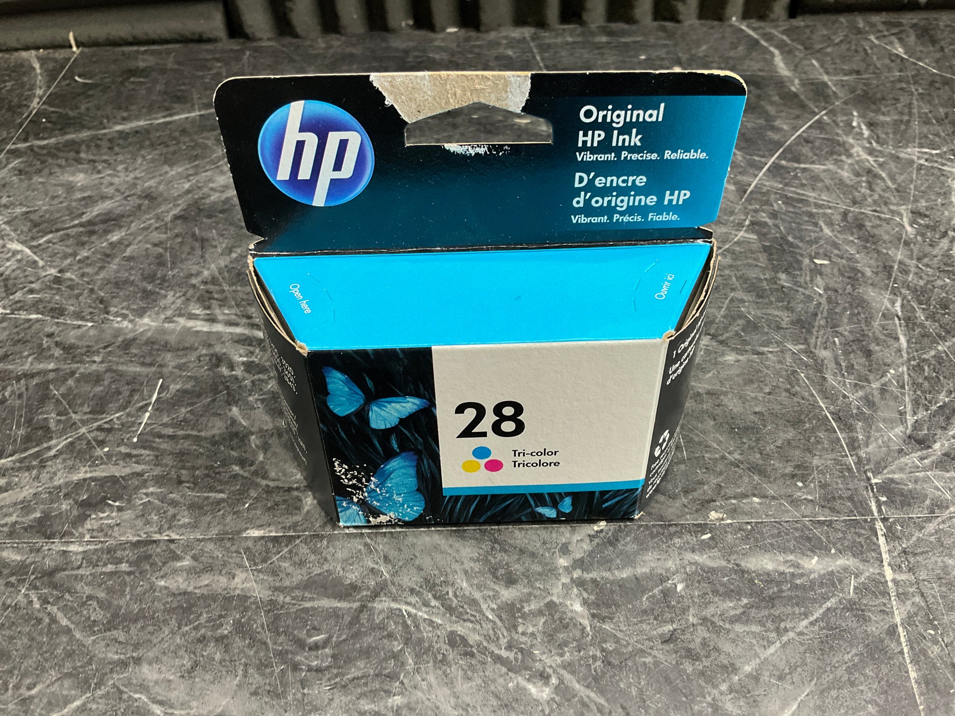 HP-28-DeskJet-Tri-Color-Cartridge