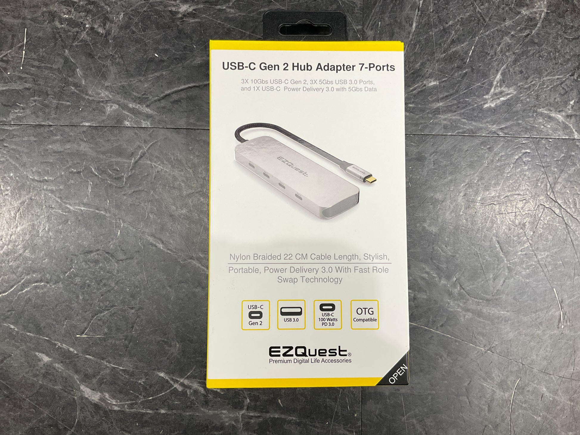 EZQuest-7-port-USB-C-Hub