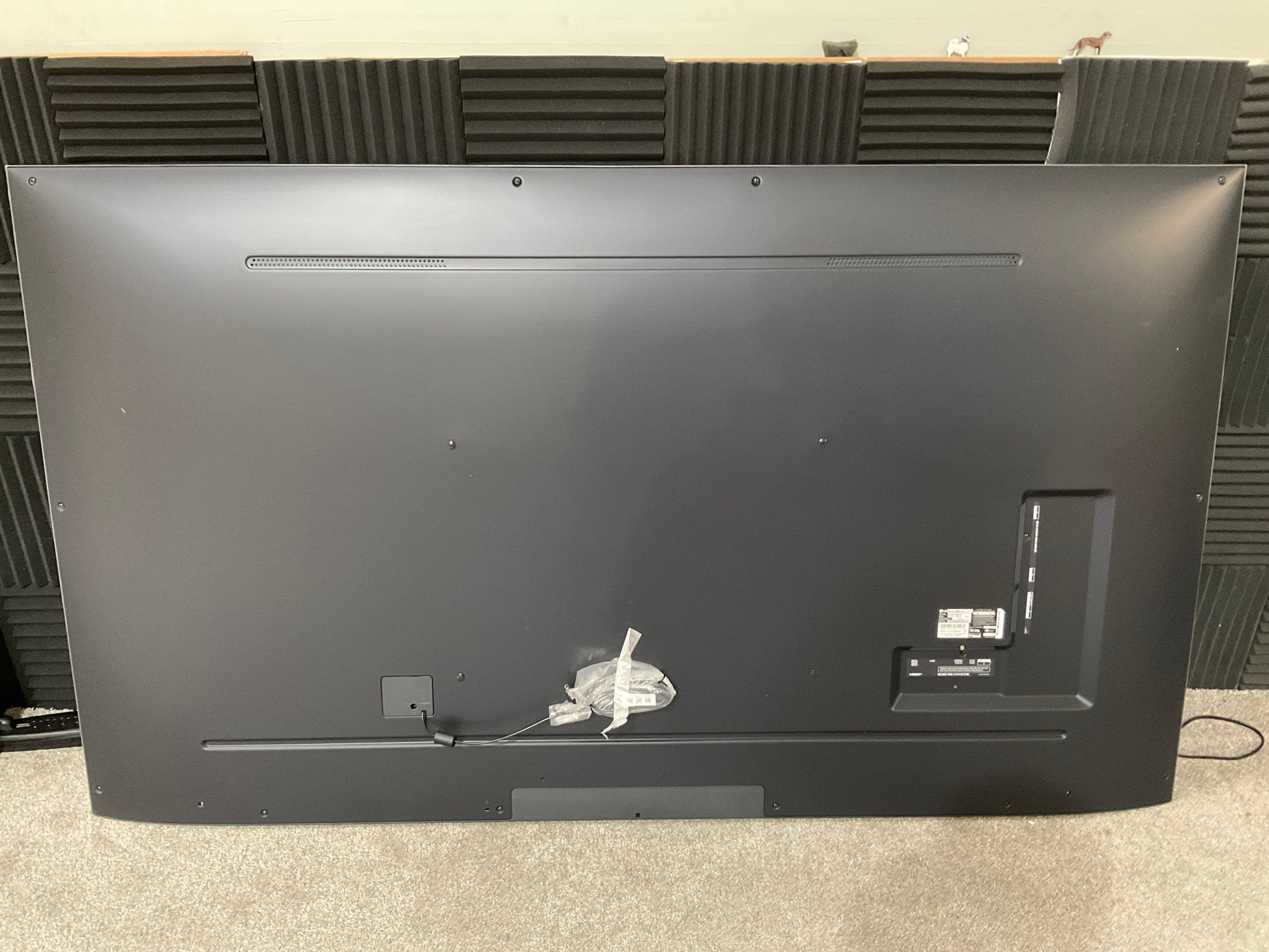 LG-UQ7590-86--LED-LCD-Smart-TV--4K-