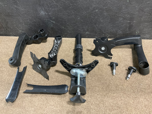 StarTech-Dual-Monitor-Desk-Mount