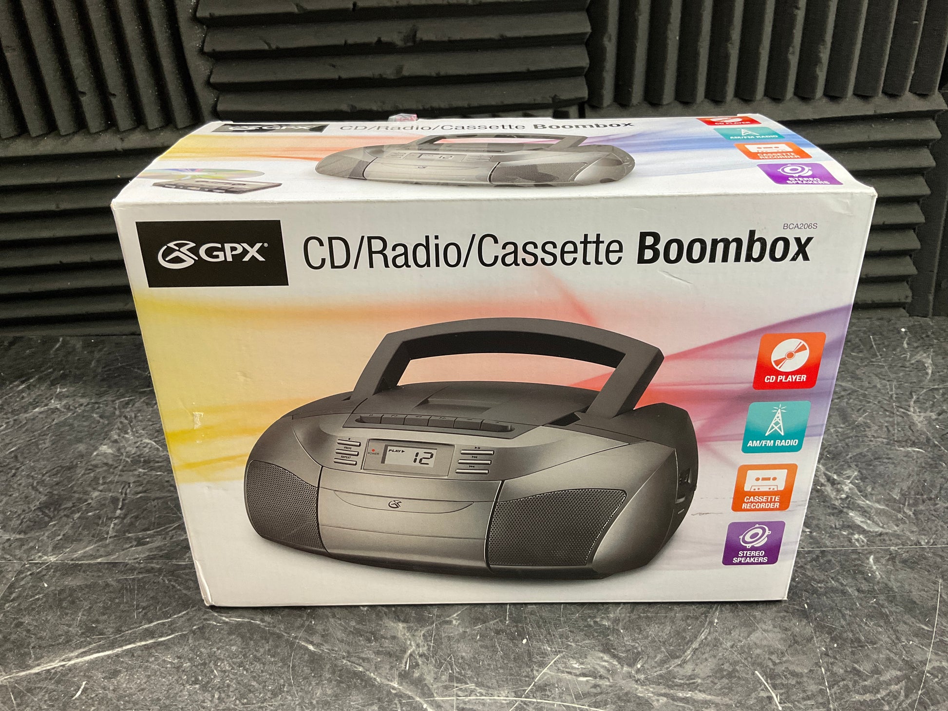 GPX-Portable-Boombox--silver-