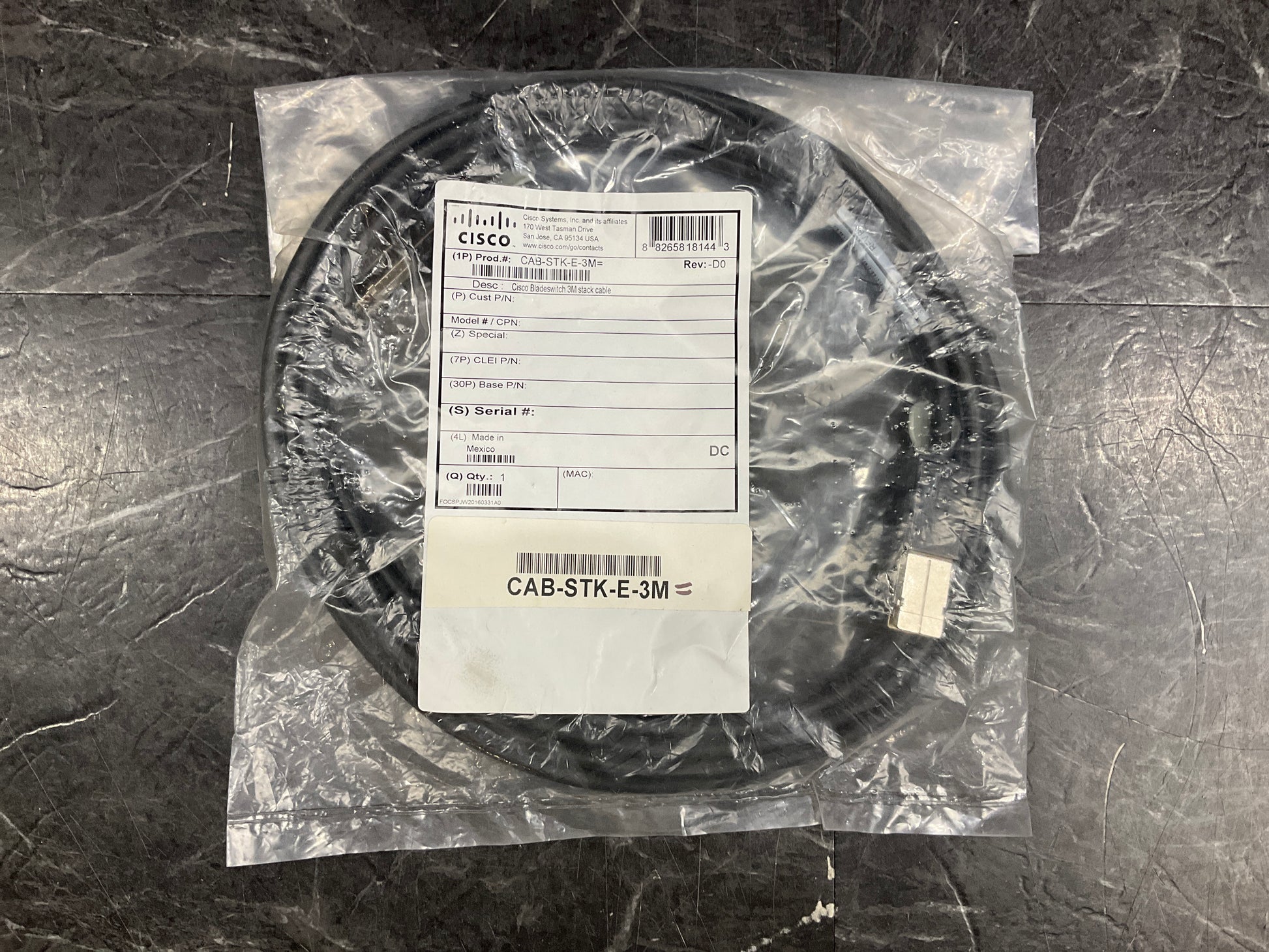 Cisco-StackWise-Plus-Stacking-Cable--3-meters-