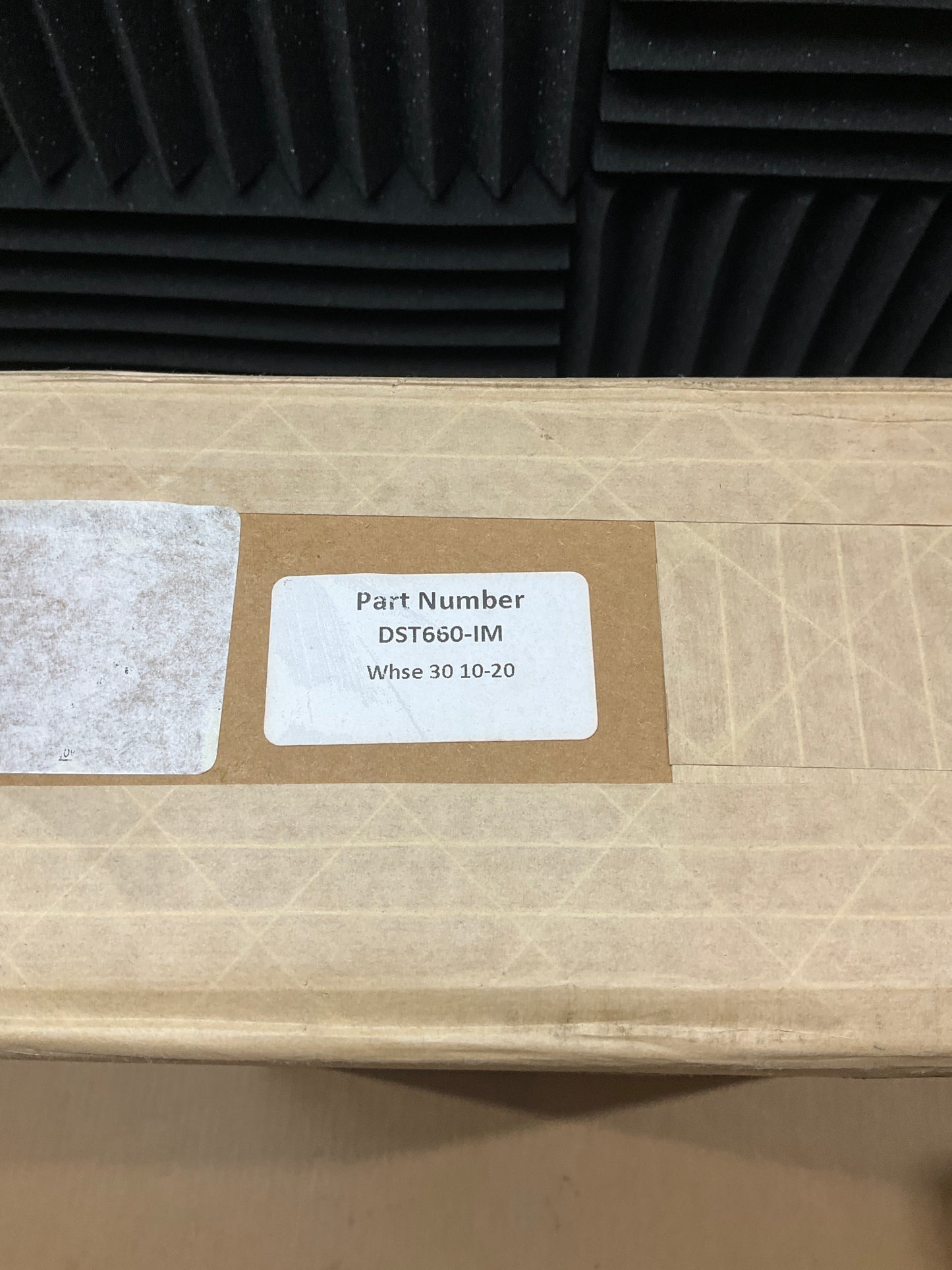 Peerless-Flat-Panel-Wall-Mount--40-65-inch-