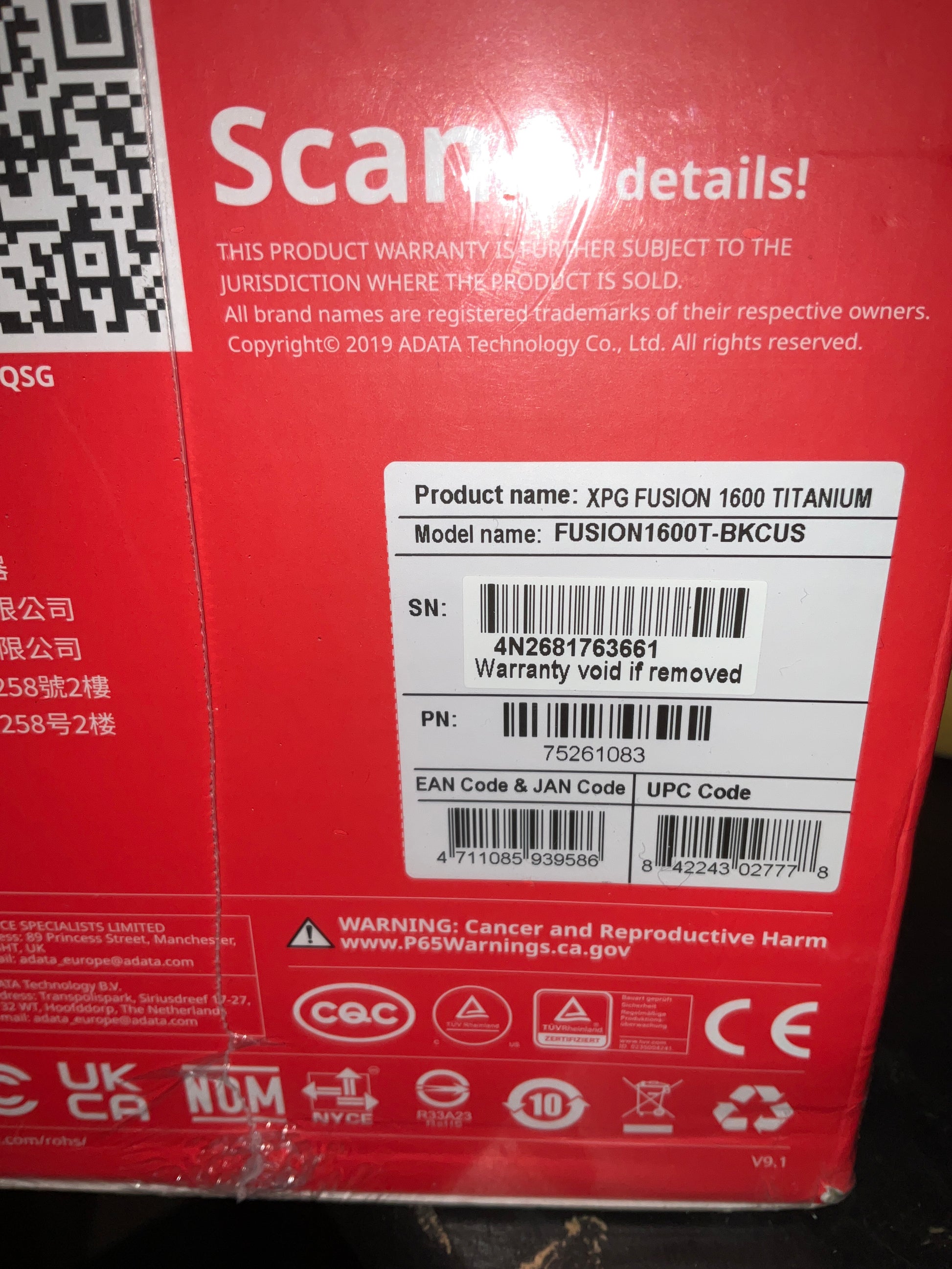 Adata-Fusion-1600-Titanium-1600-watt-Power-Supply