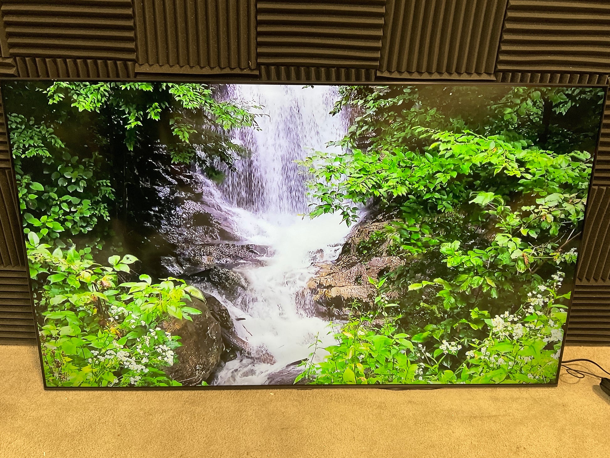 Samsung-TU7000-70--LED-LCD-Smart-TV--4K-