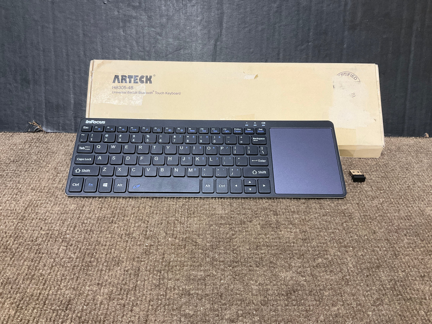 Infocus-Wireless-Keyboard-with-Touchpad