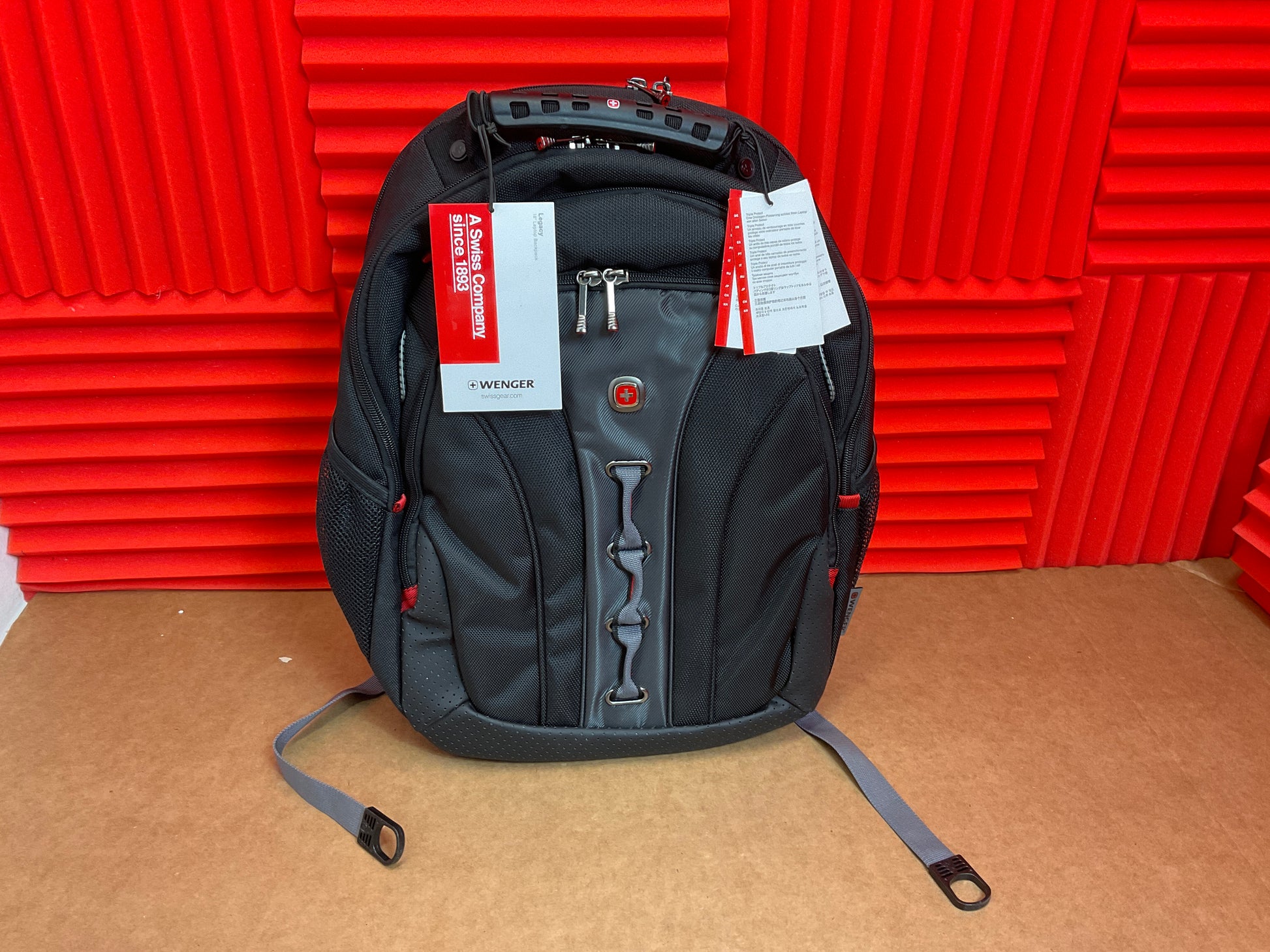 Wenger-Swiss-Gear-Legacy-Synergy-Backpack--16--