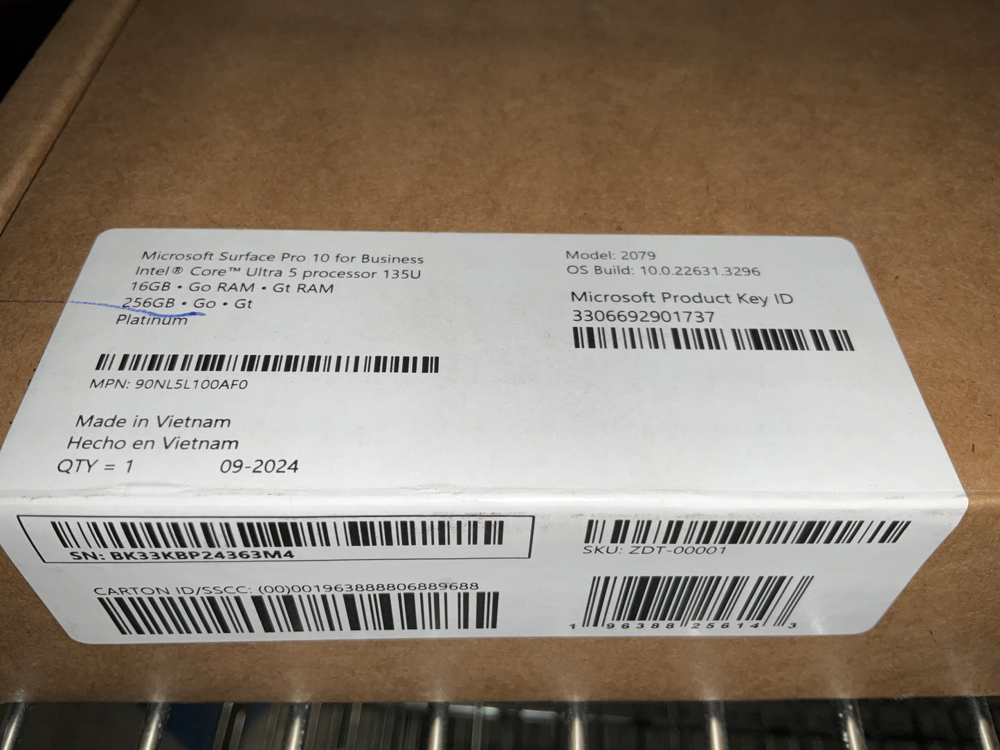 Microsoft-Surface-Pro-10-U5-135U-16GB-256GB-13T-W11P--platinum-