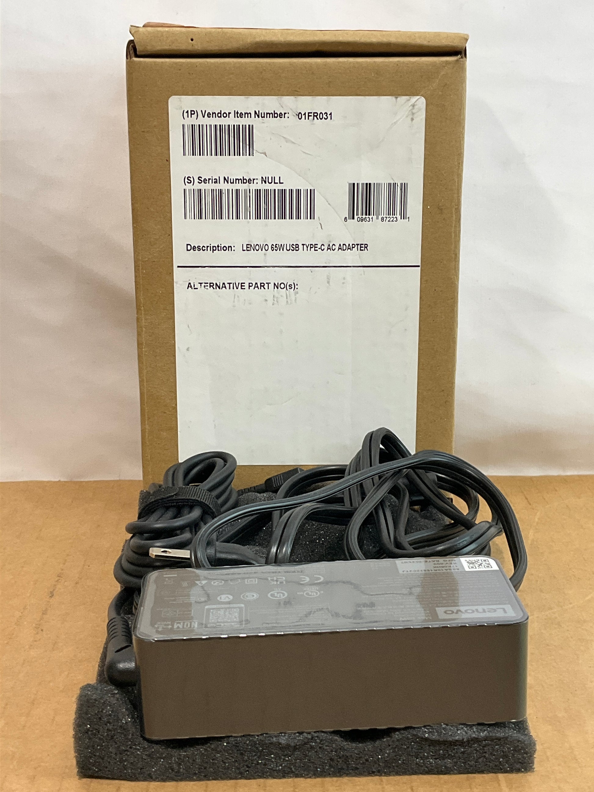 Lenovo-ThinkPad-USB-C-AC-Adapter--65-watt-
