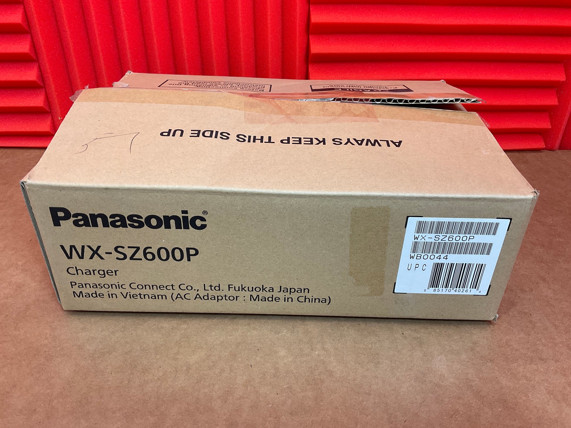 Panasonic-4-Port-Battery-Charger--WX-ST200-WX-ST700-