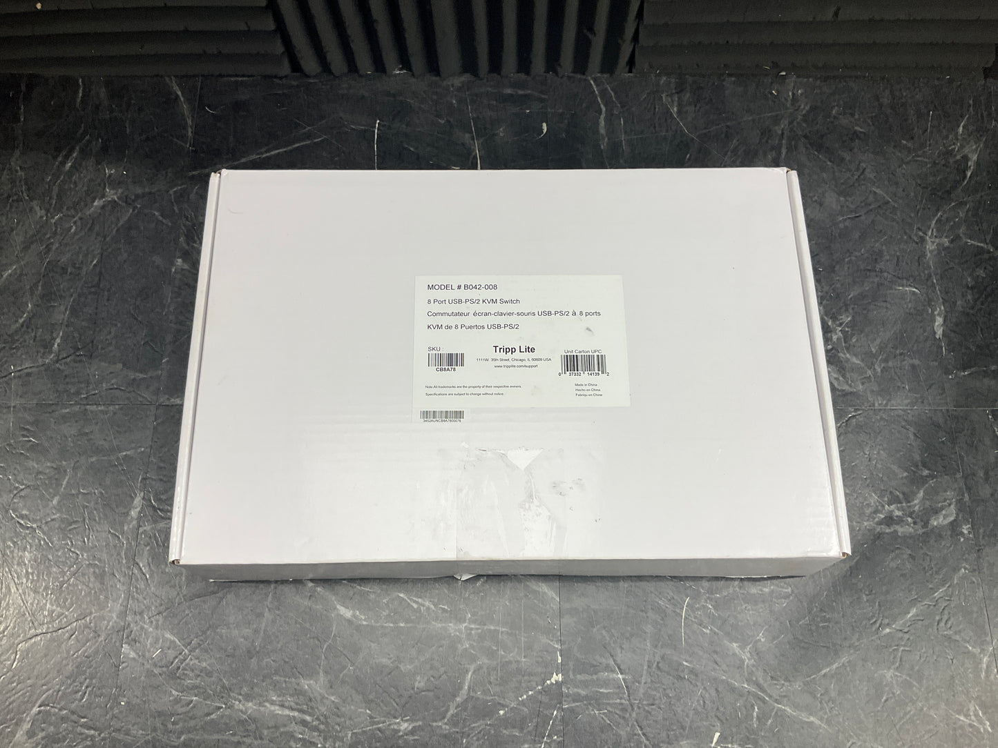 Tripp-Lite-8-Port-USB-PS-2-KVM-Switch