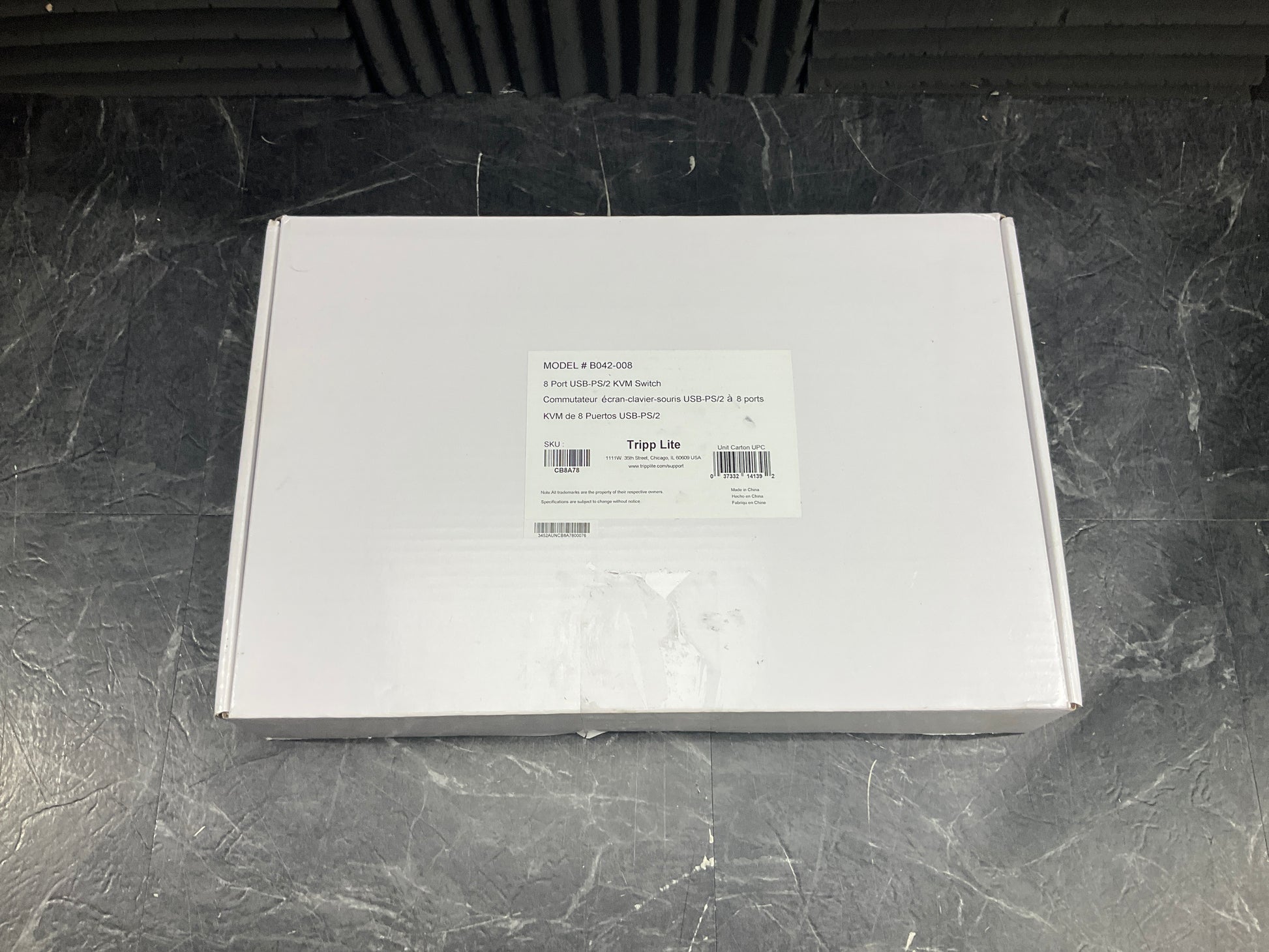 Tripp-Lite-8-Port-USB-PS-2-KVM-Switch