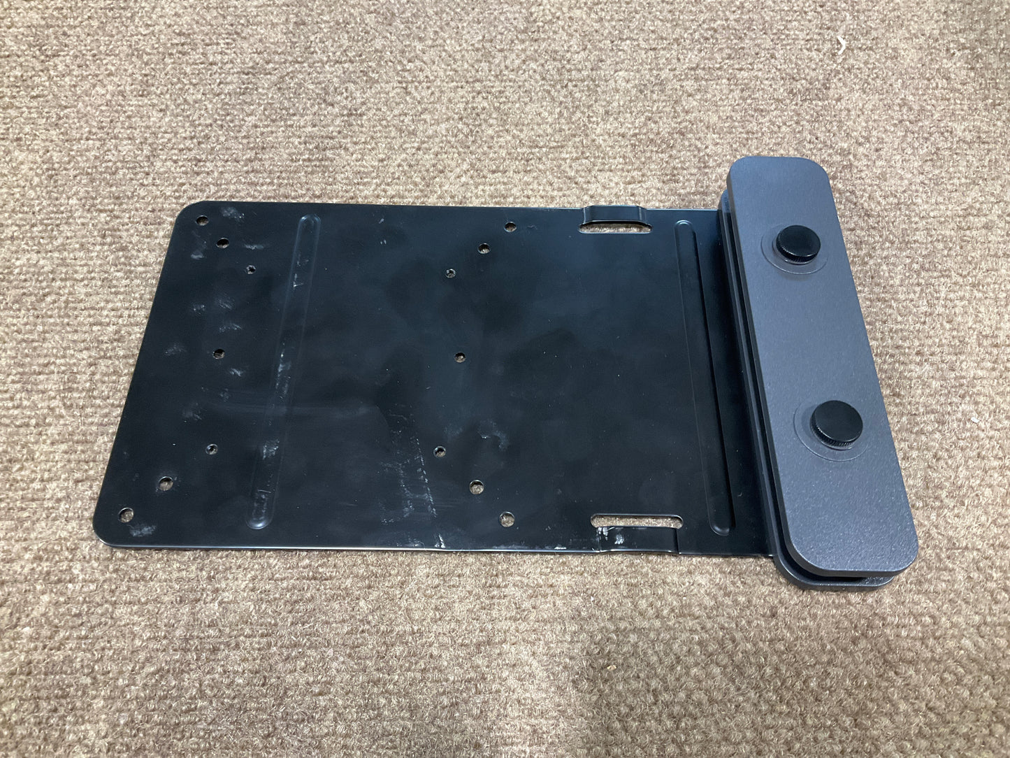 Logitech-Tap-PC-Mount