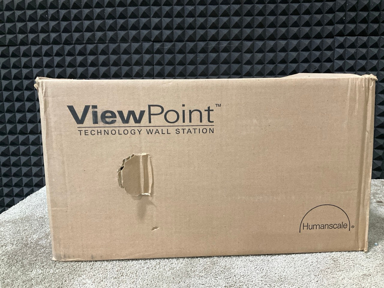 Humanscale-ViewPoint-Capsa-Healthcare-Workstation-Wall-Mount