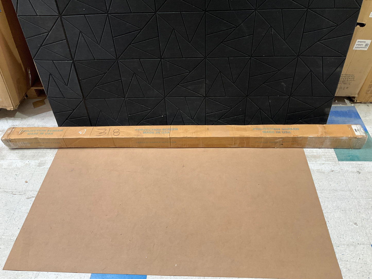 Da-Lite-Model-B-Matte-White-Projector-Screen--96-x96--