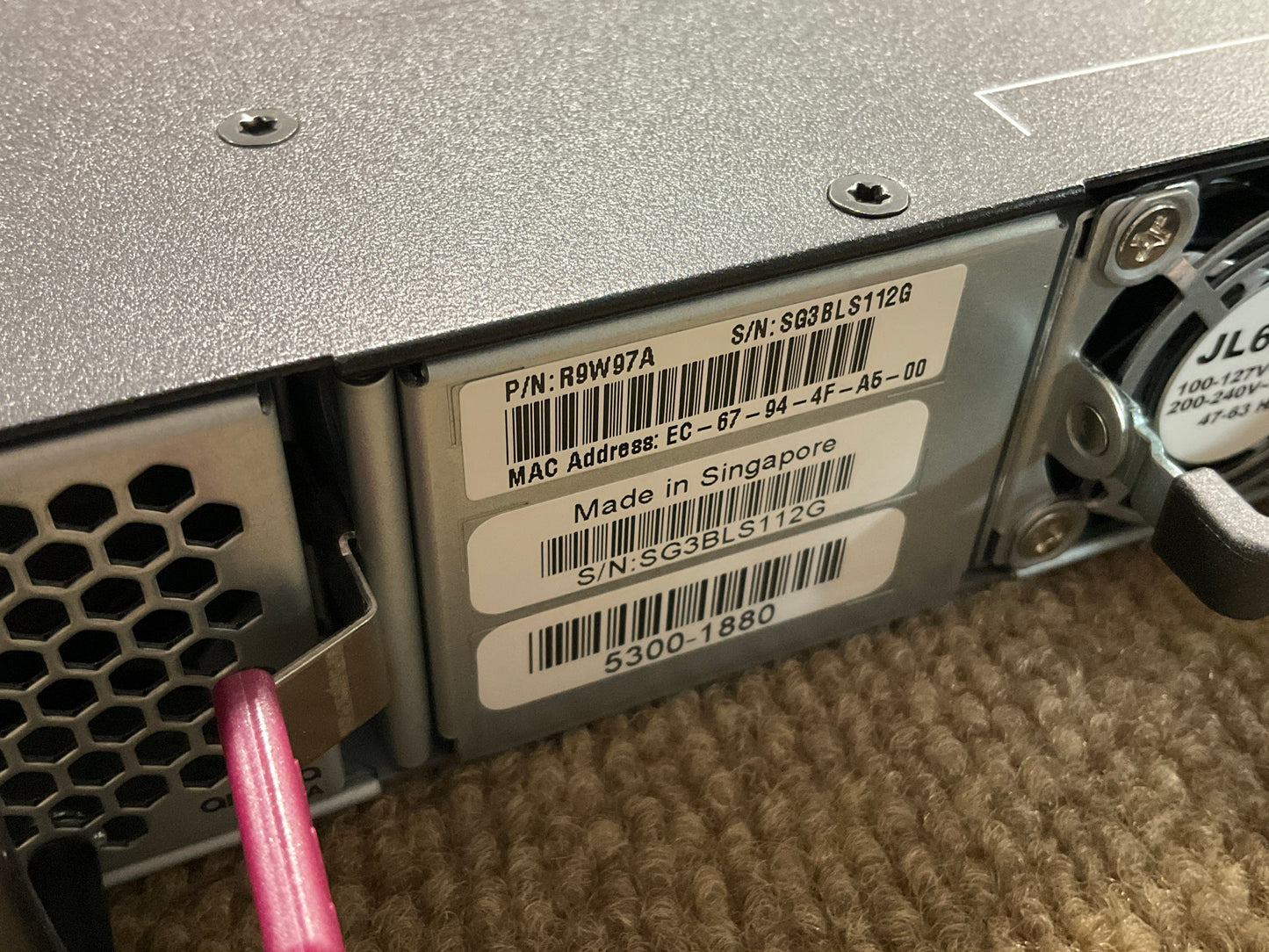 HPE-Aruba-CX-8100-40-port-10-Gigabit---4-port-40-100-QSFP28-Switch