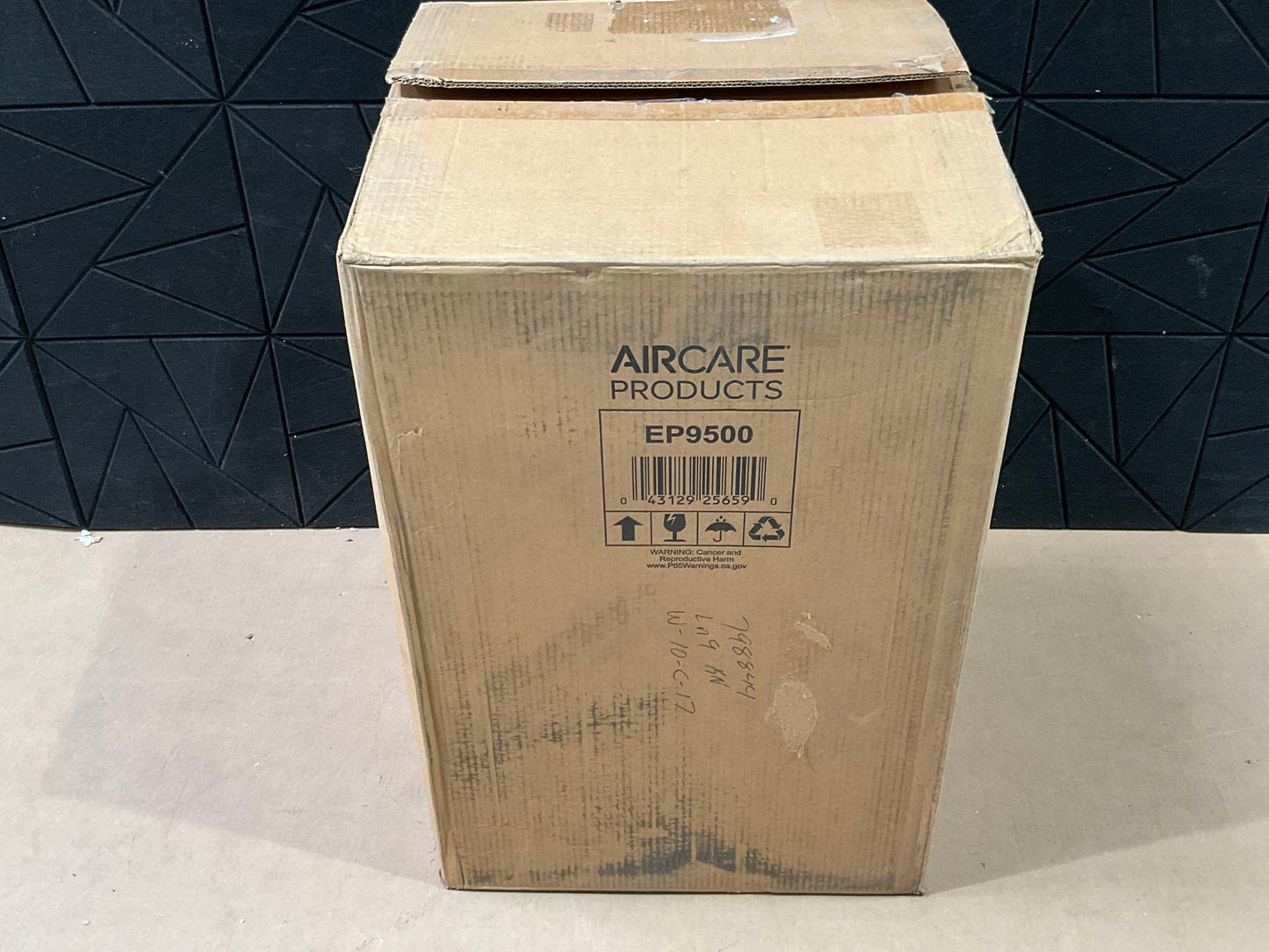 AirCare-Pedestal-Evaporative-Humidifier--Nutmeg-