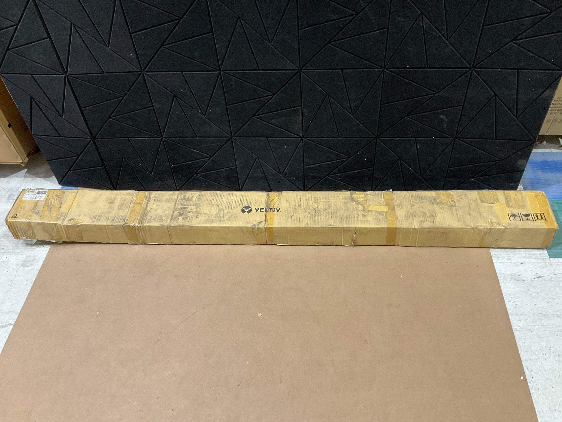 Vertiv-Liebert-48U-Cable-Management-Bracket