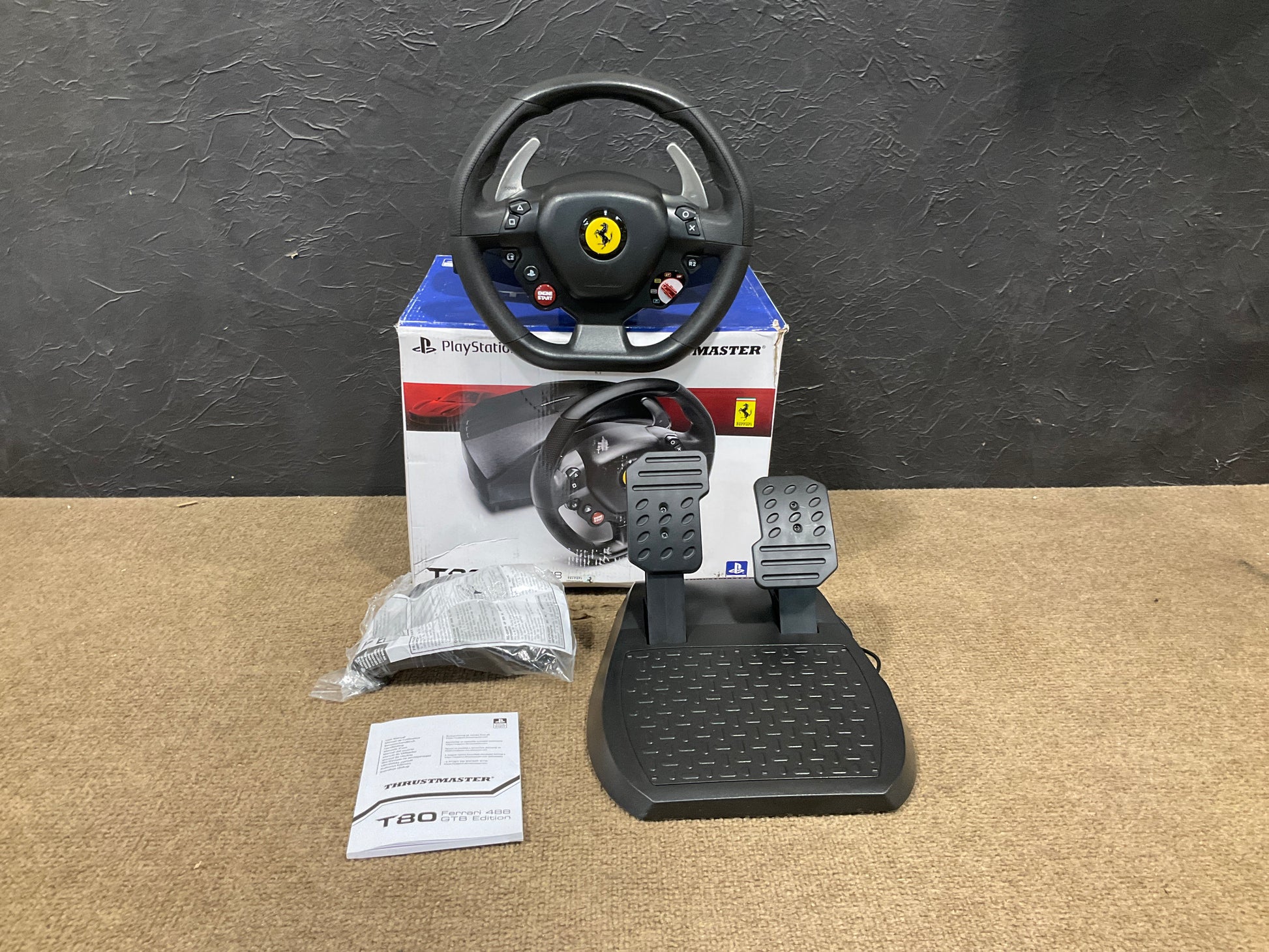 Guillemot-Thrustmaster-T80-Ferrari-488-GTB-Steering-Wheel--Sony-PS4-PS5-