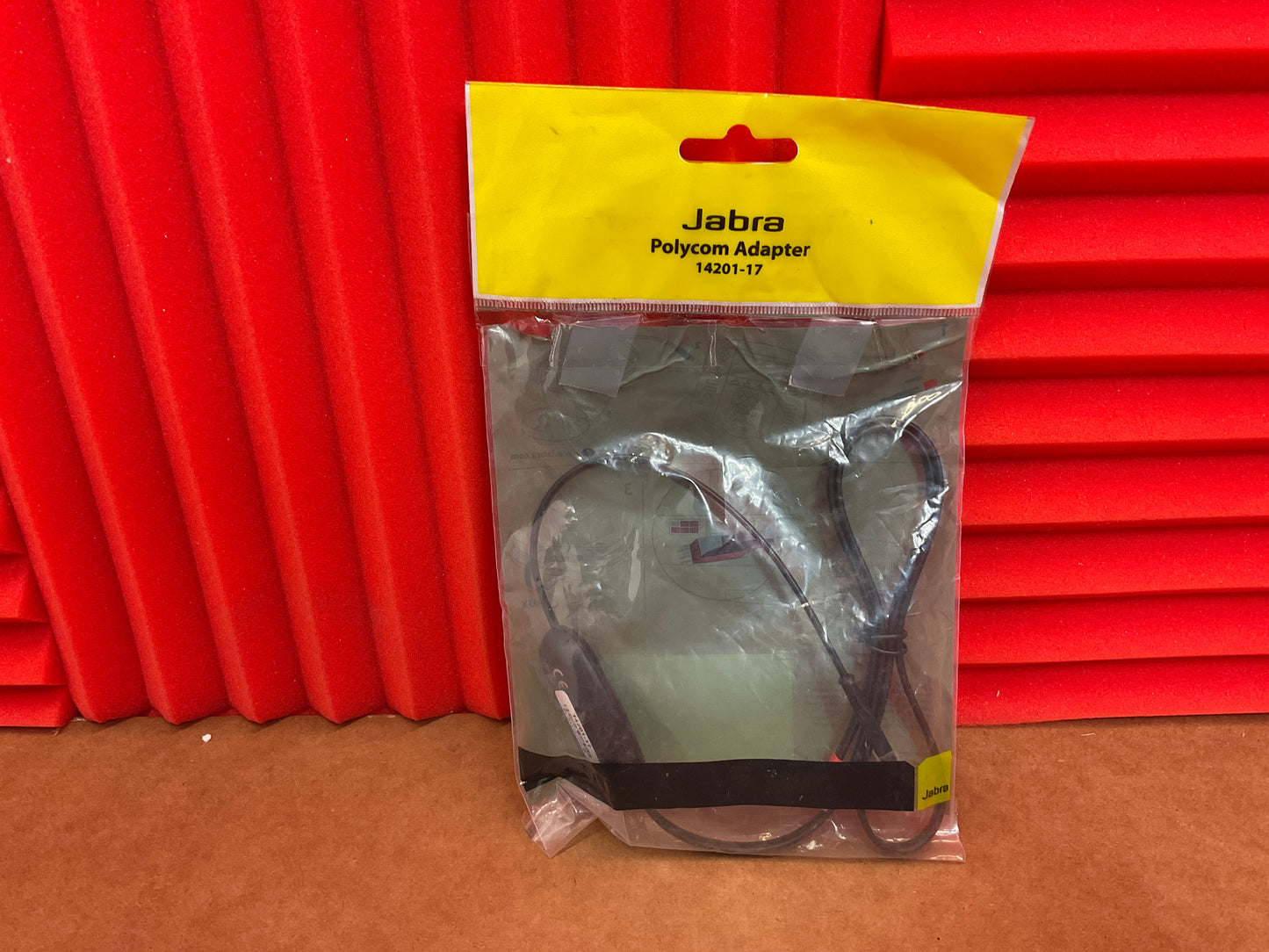 Jabra-LINK-EHS-Adapter--Polycom-SoundPoint-